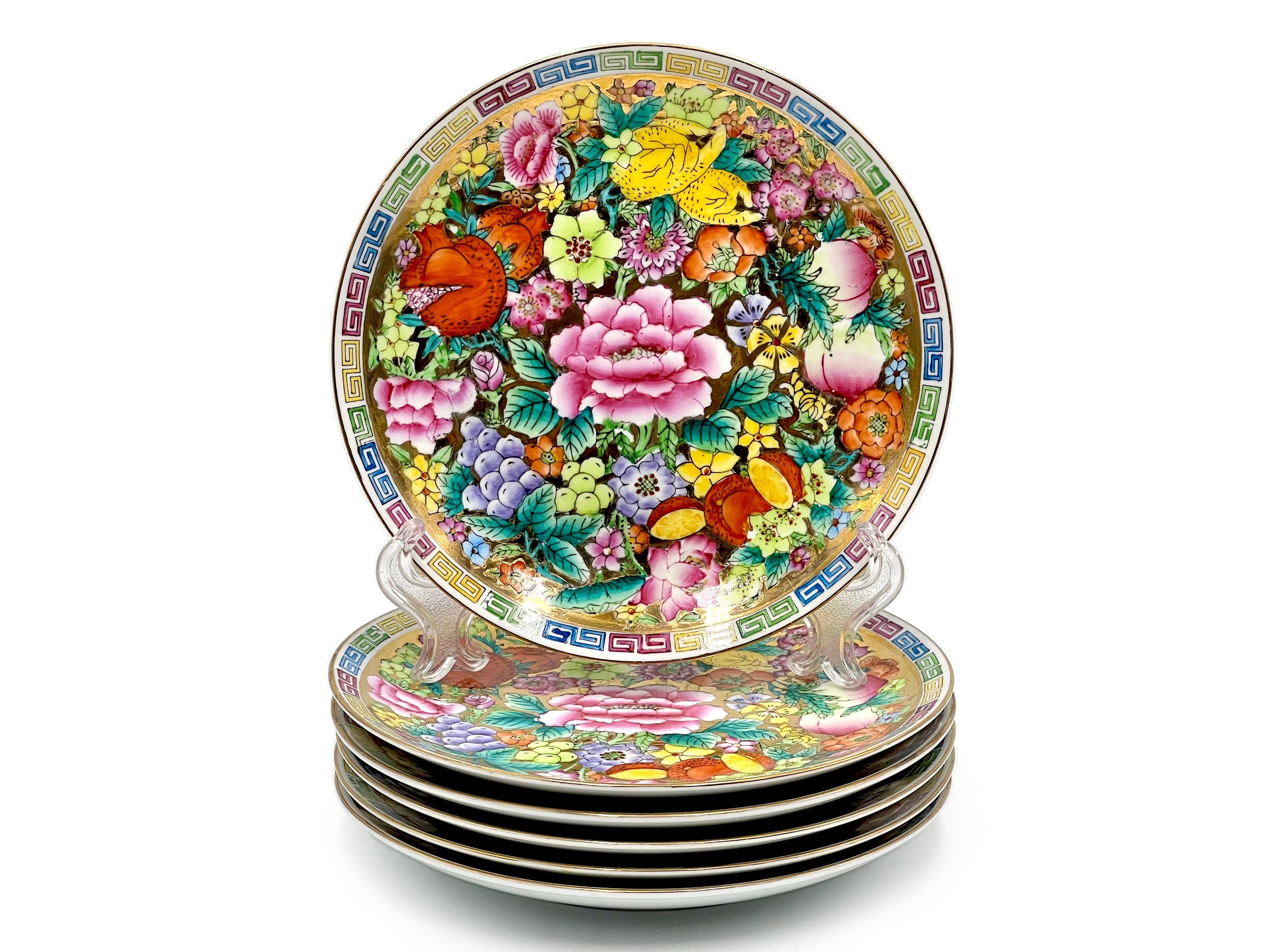 Chinoiserie 'Mille Fleur' 19 pieces, Tea Set for Six - Vintage 1960s For Sale 8
