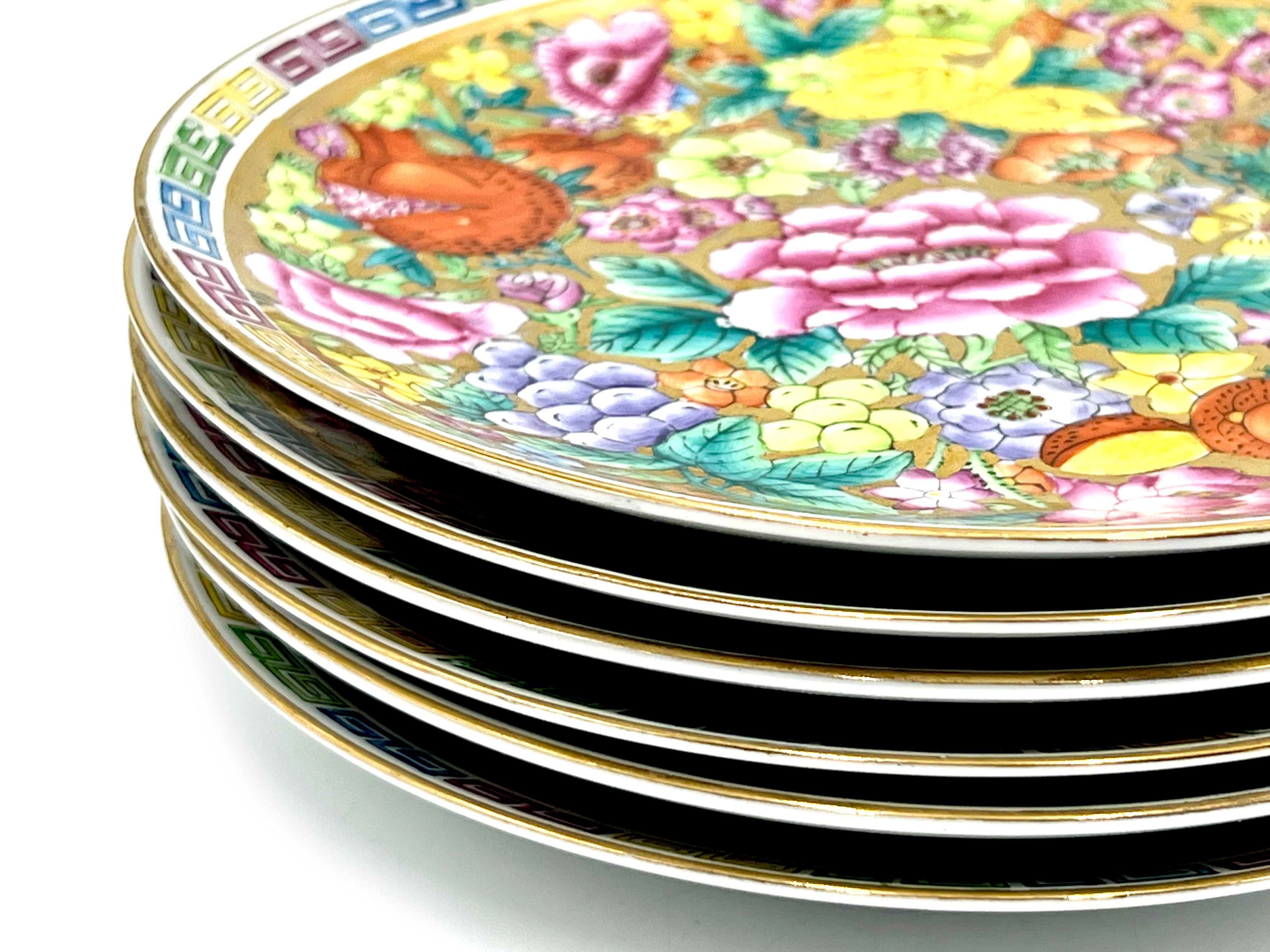 Chinoiserie 'Mille Fleur' 19 pieces, Tea Set for Six - Vintage 1960s For Sale 10