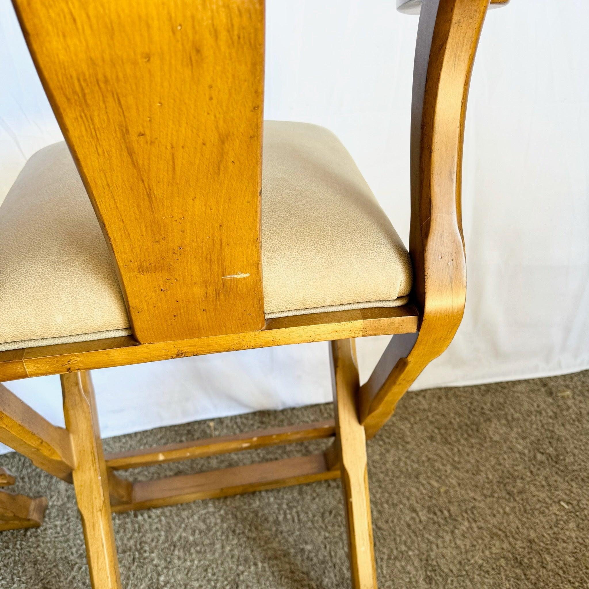 Pelle Sgabelli in legno e pelle in stile Ming Ming di Kreiss - una coppia in vendita
