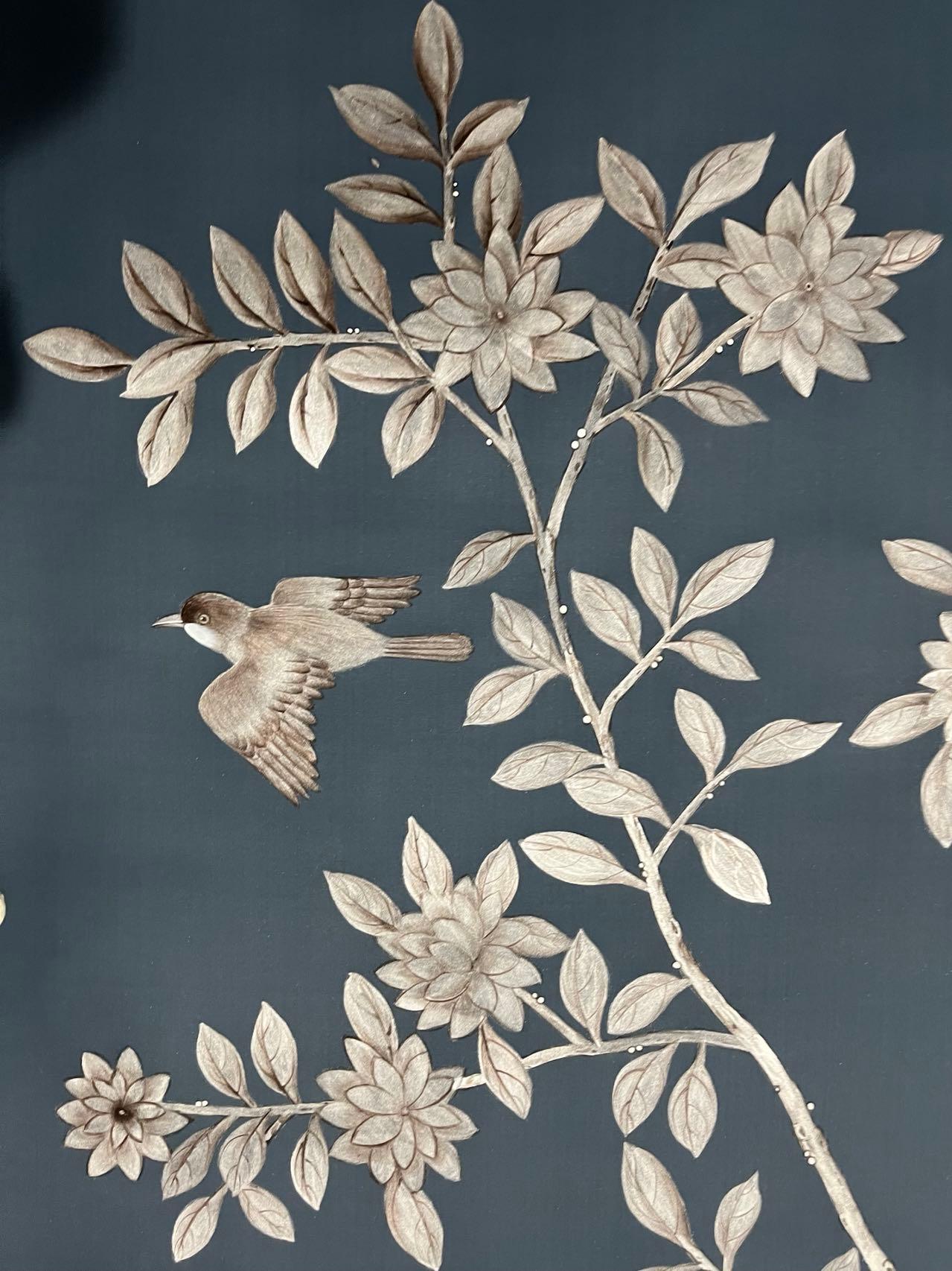 If you love the look of De Gournay wallpaper but not the price, this is for you. 
Measures: 42