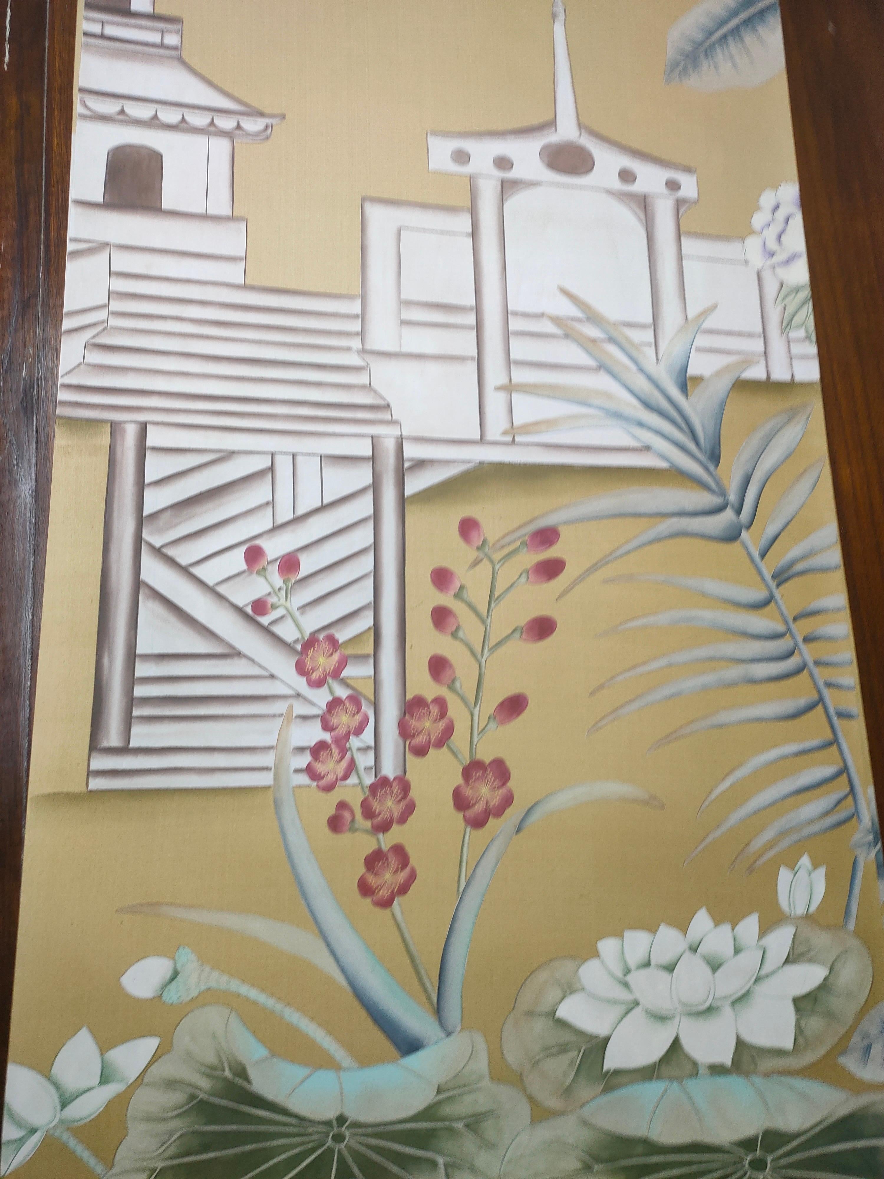Dipinto a mano Chinoiserie Murals Hand Painted Wallpapers on Silk Panel, 4 Panels in vendita