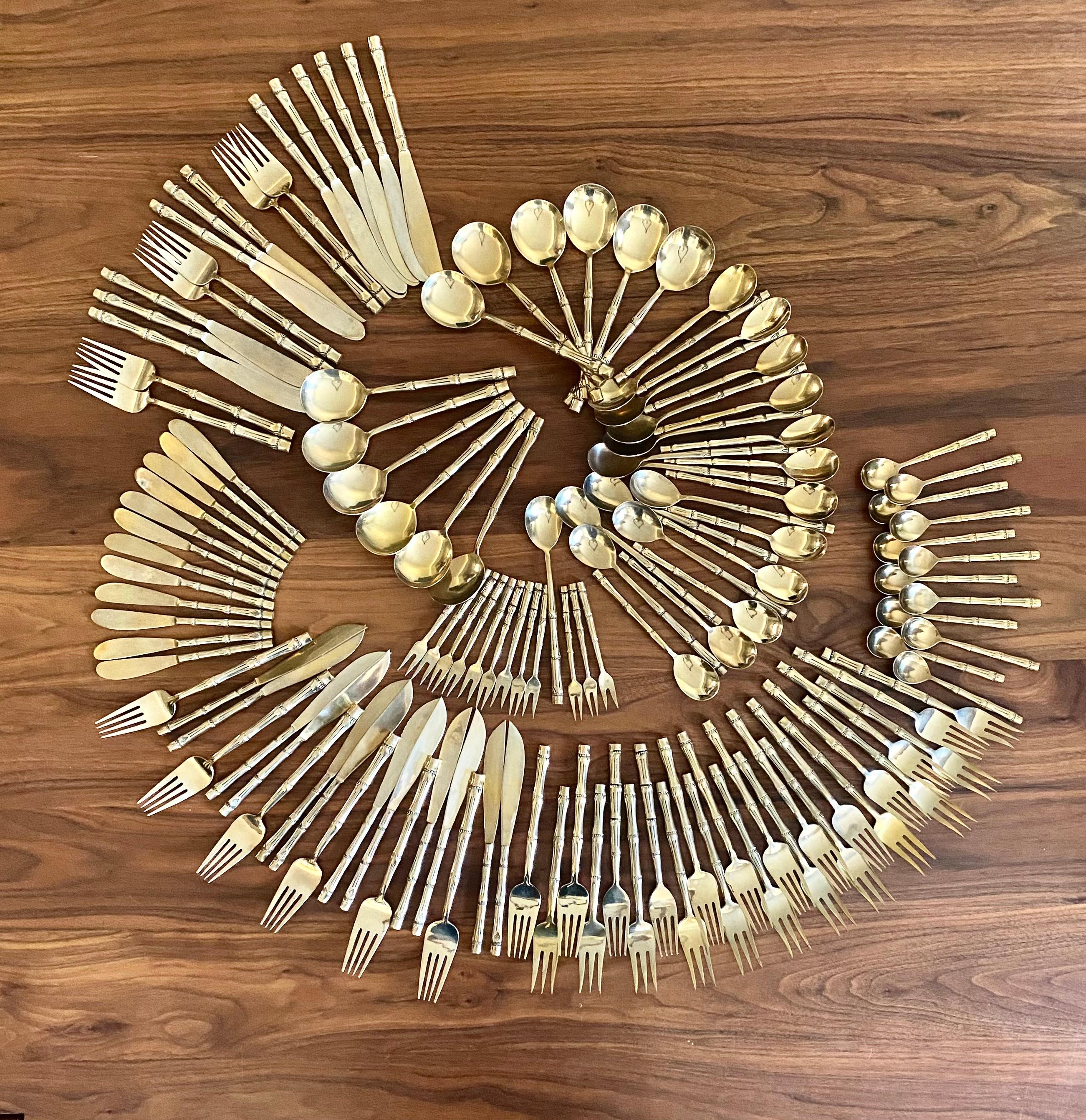 Chinoiserie Nickel Bronze Faux Bamboo Flatware Set (144 Pieces) For Sale 4
