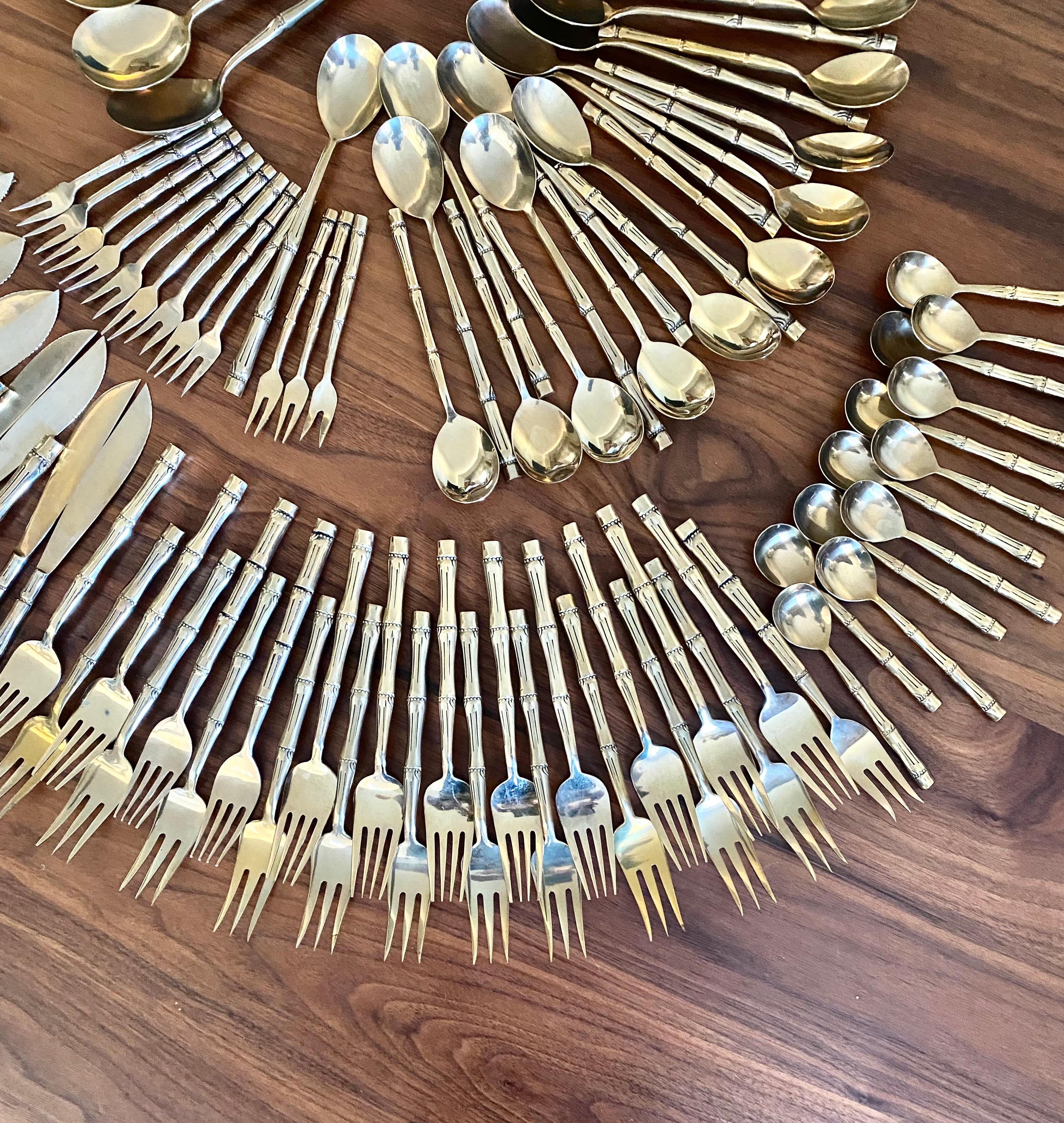 Chinoiserie Nickel Bronze Faux Bamboo Flatware Set (144 Pieces) For Sale 3