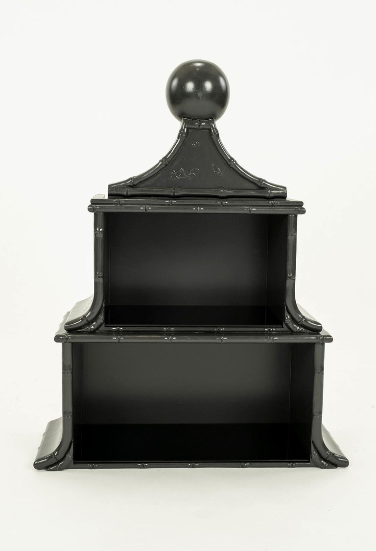 Painted Chinoiserie Pagoda Bookcase Étagère For Sale