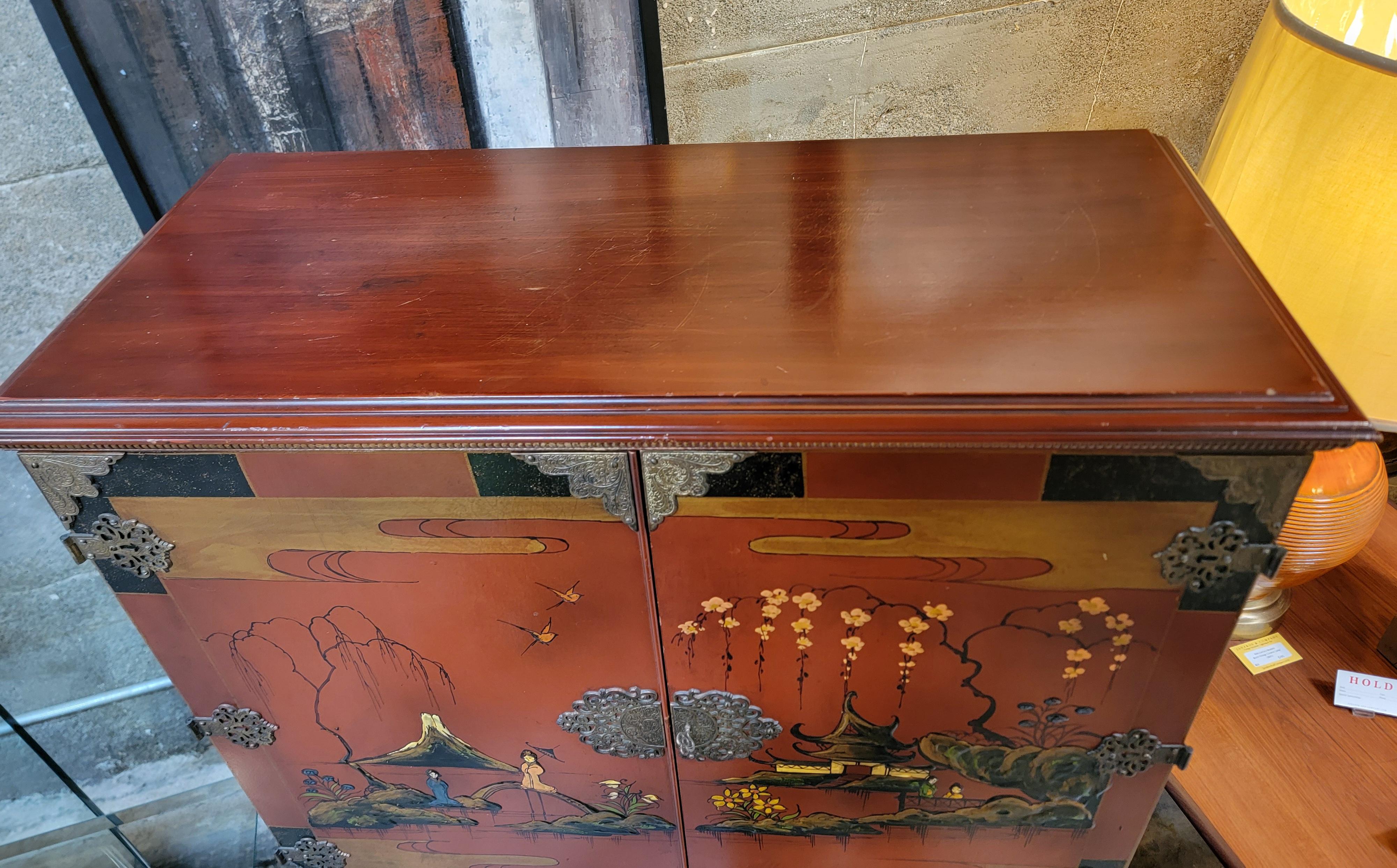 Chinoiserie Painted Cabinet Circa. 1930's For Sale 9