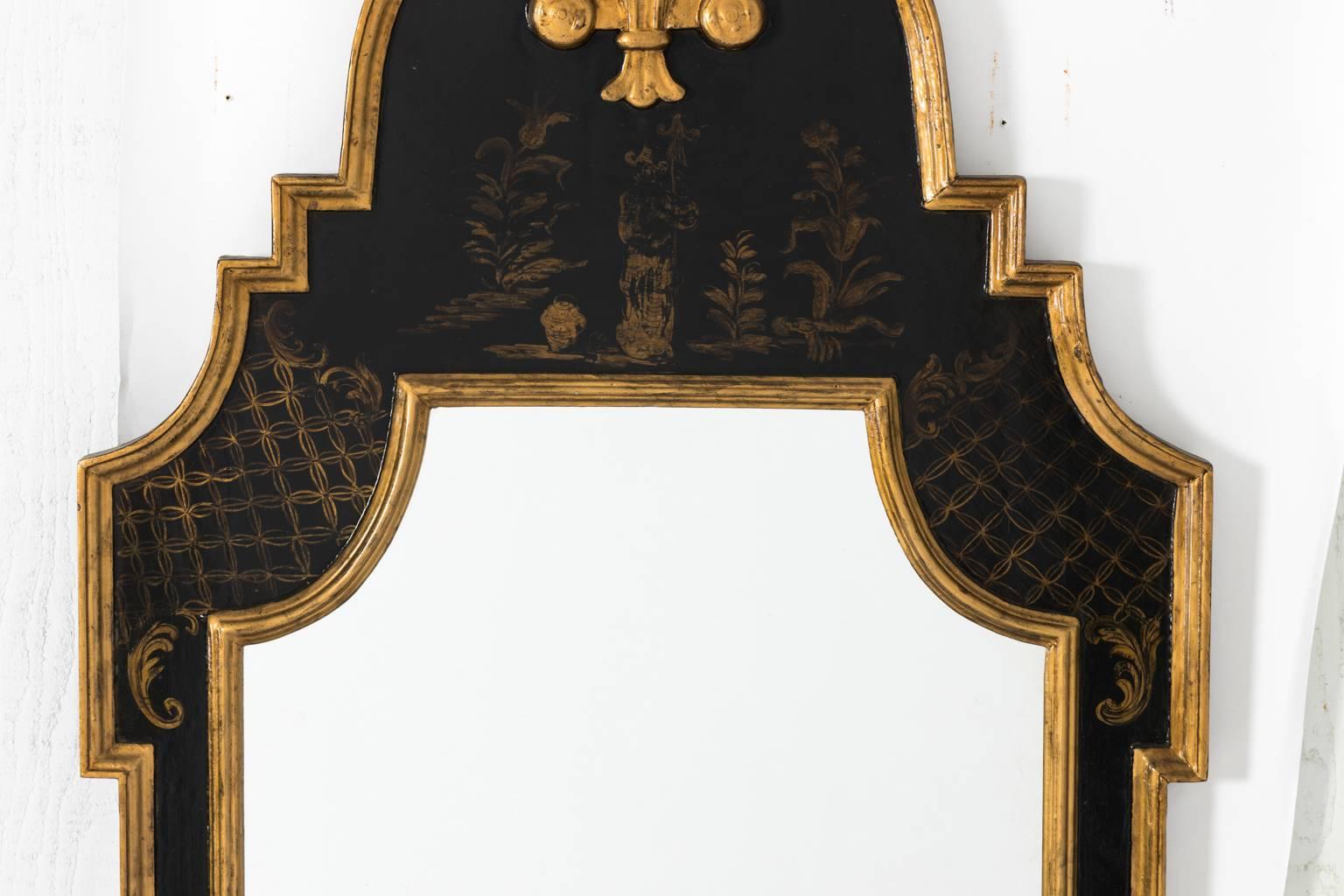 20th Century Chinoiserie Painted Giltwood Mirror