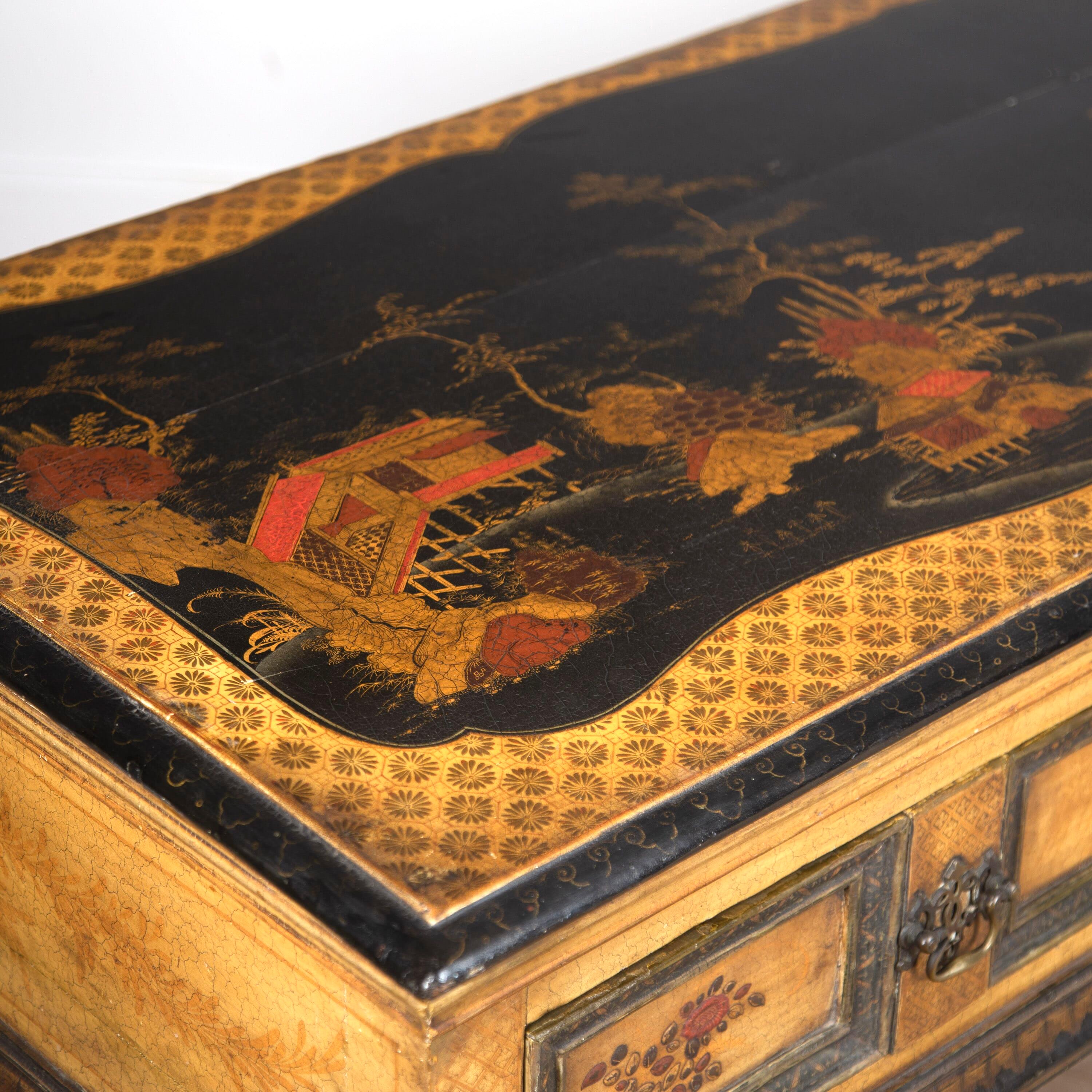 Chinoiserie Painted Serving Table For Sale 1