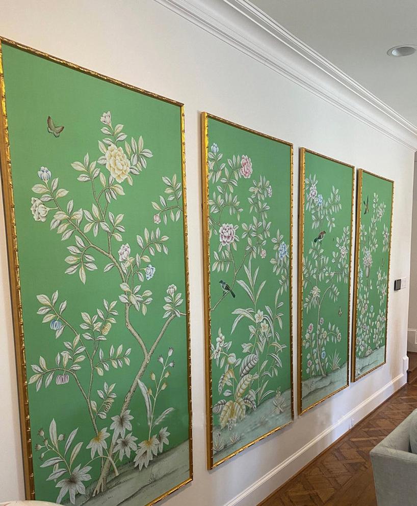 Chinois Panneau de chinoiserie peint à la main sur soie verte, accepte des tailles personnalisées en vente