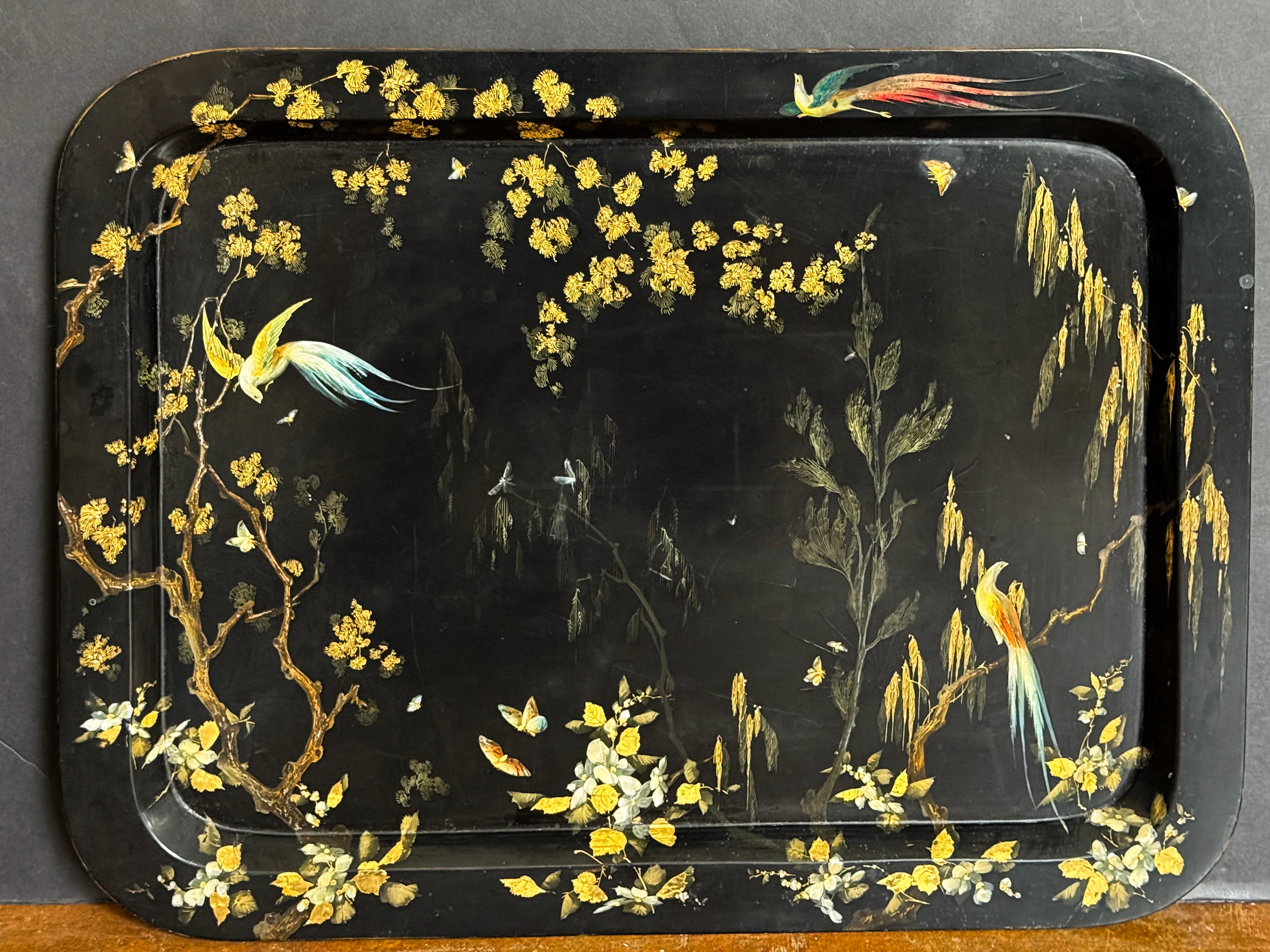 Chinoiserie Papier Mache Tray Table (Tray on Stand) from England Inglés en venta