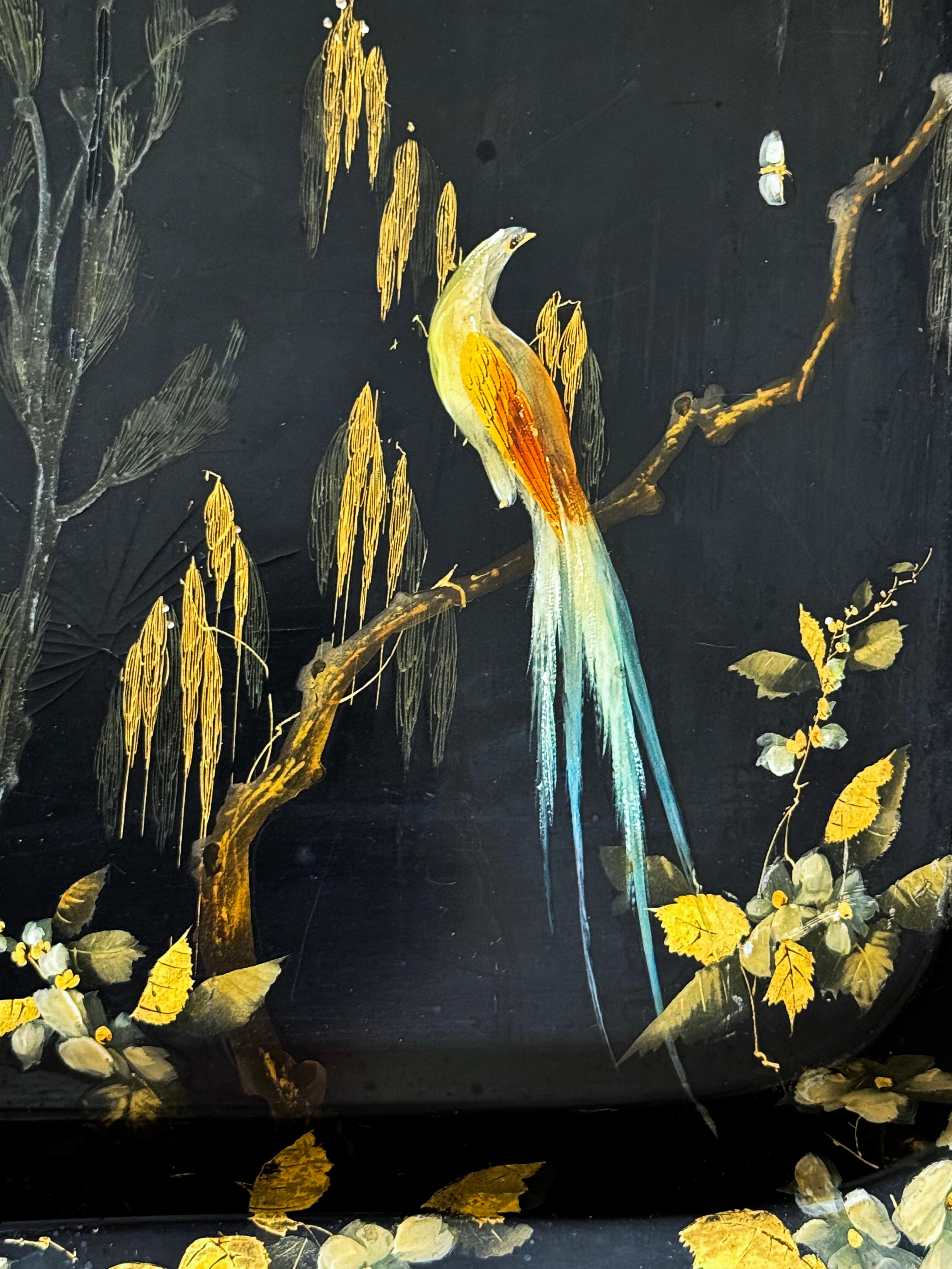Chinoiserie Papier Mache Tray Table (Tray on Stand) from England siglo XIX en venta