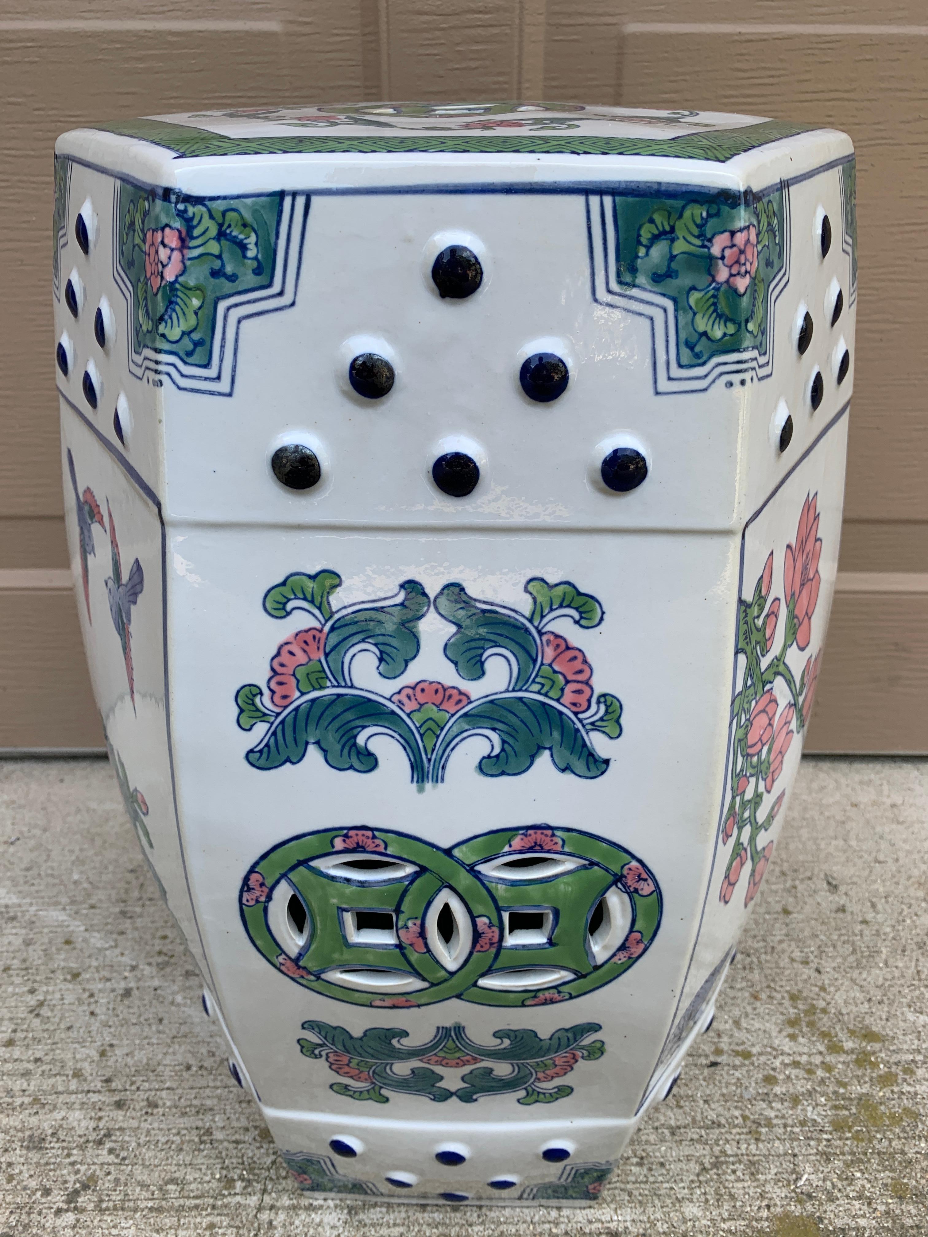 Chinoiserie Porcelain Garden Stool or Side Table For Sale 4