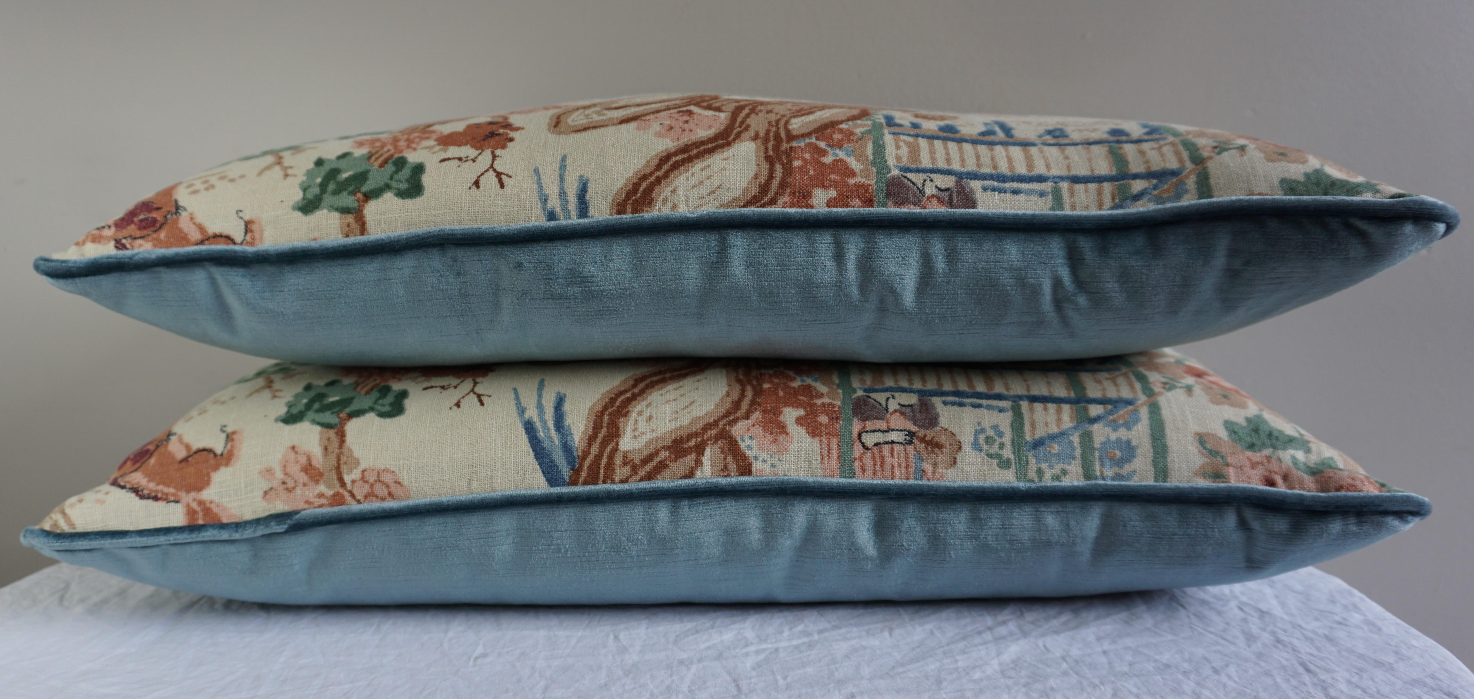 Chinoiserie Printed Linen Pillows, a Pair In Excellent Condition In Los Angeles, CA