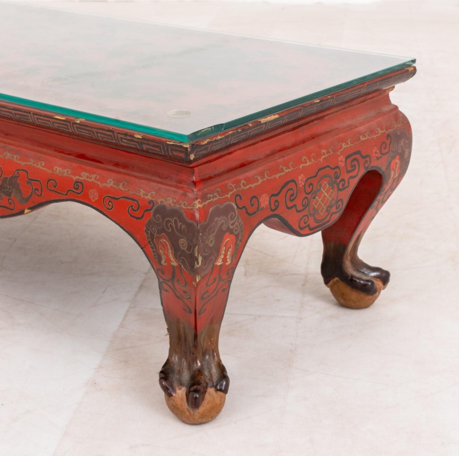 Chinoiserie Red Lacquer Low Table In Good Condition For Sale In New York, NY