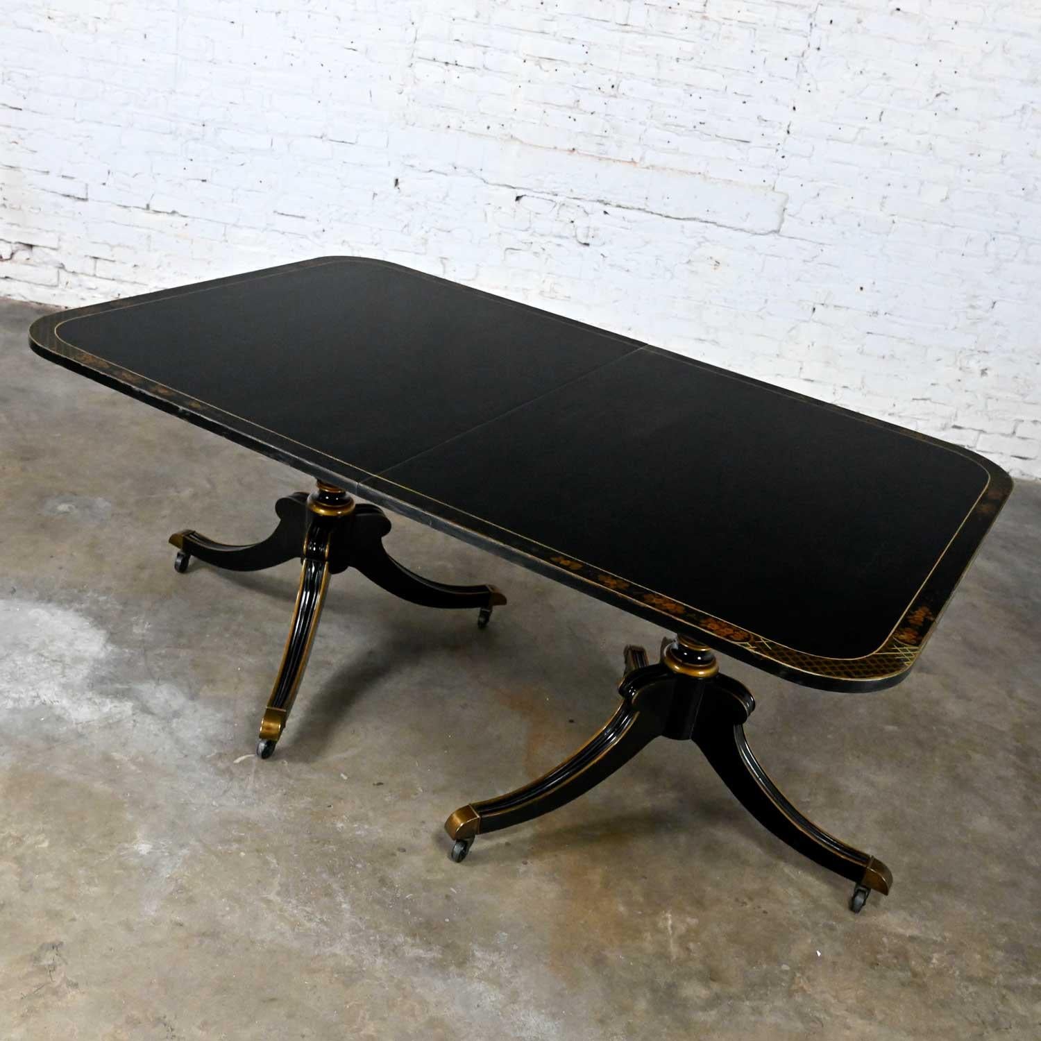 Chinoiserie Regency Union National Black & Gilt Dining Table Double Tripod Base In Good Condition In Topeka, KS