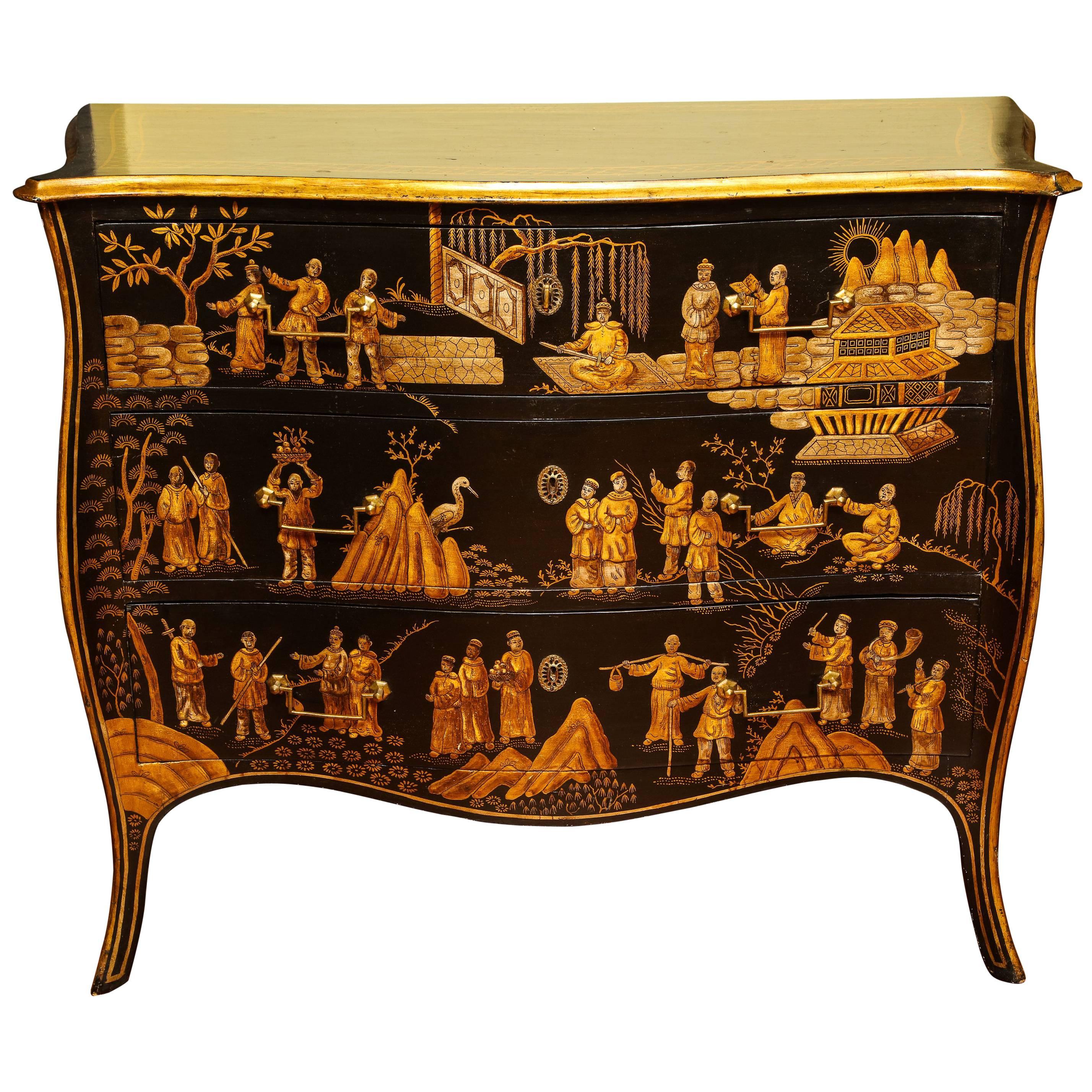 Chinoiserie Serpentine Chest of Drawers, Italian, circa 1950 In Stock For Sale