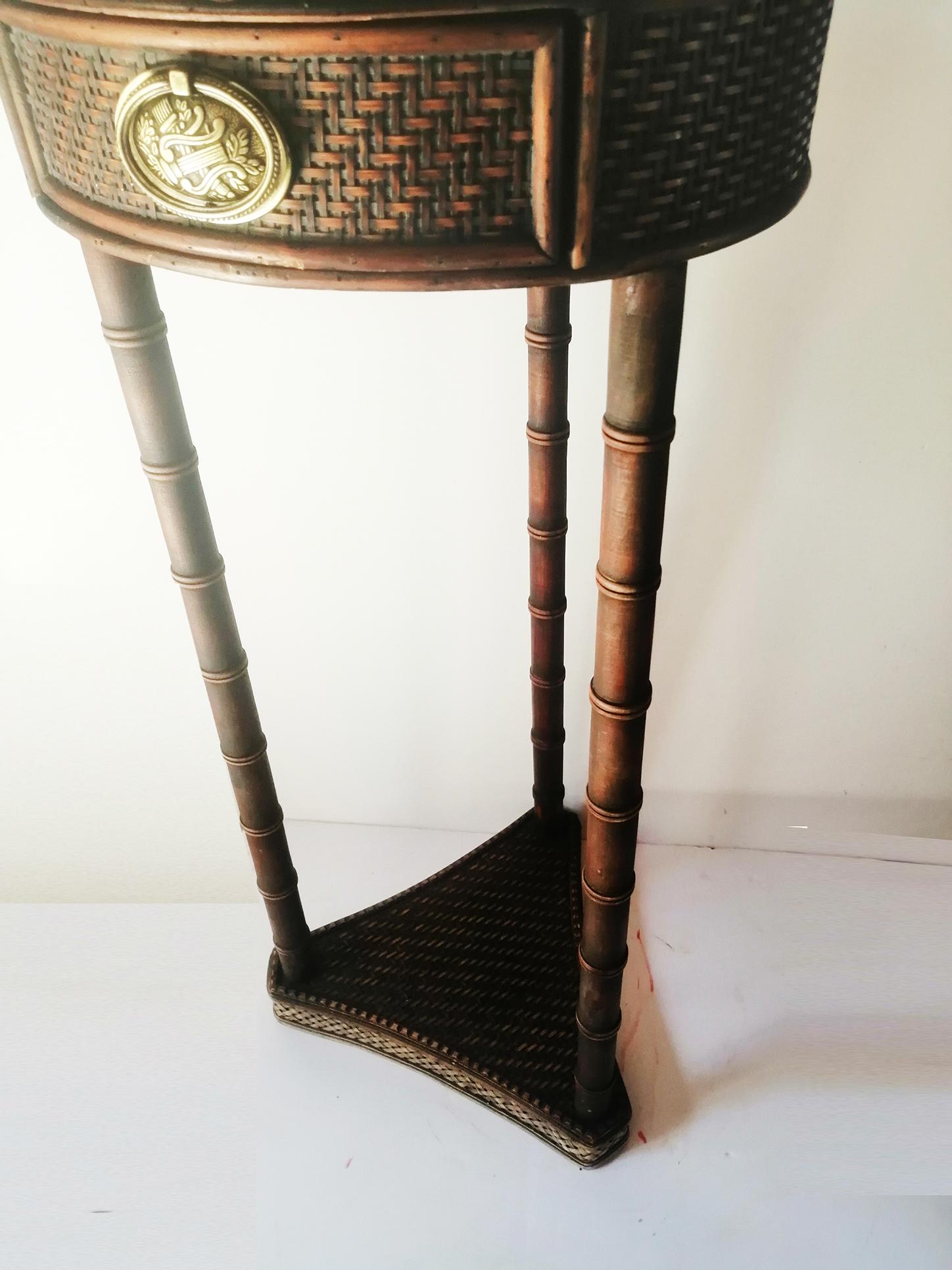 Chinoiserie Side Table in Rattan and Faux Bamboo with a Drawer In Good Condition In Mombuey, Zamora