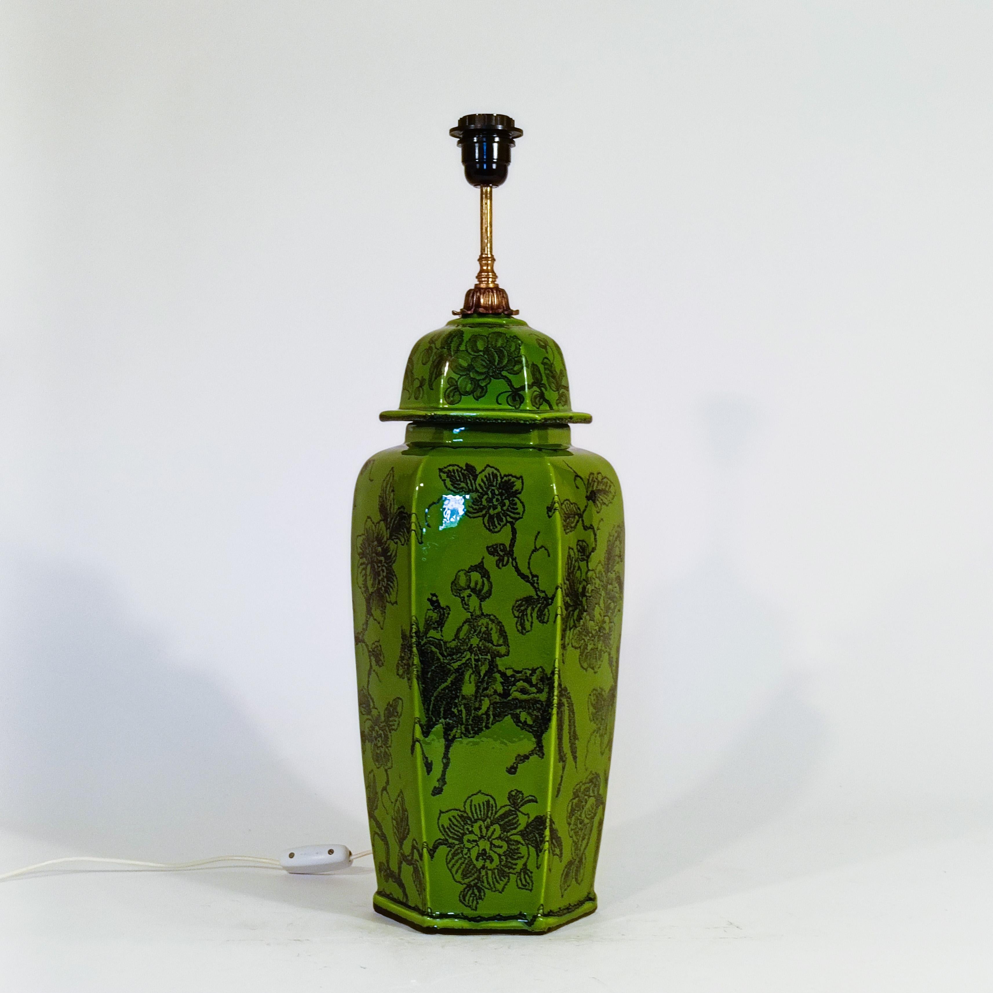 Mid-20th Century Chinoiserie style ceramic table lamp by Hispania, Spain, 1960s For Sale