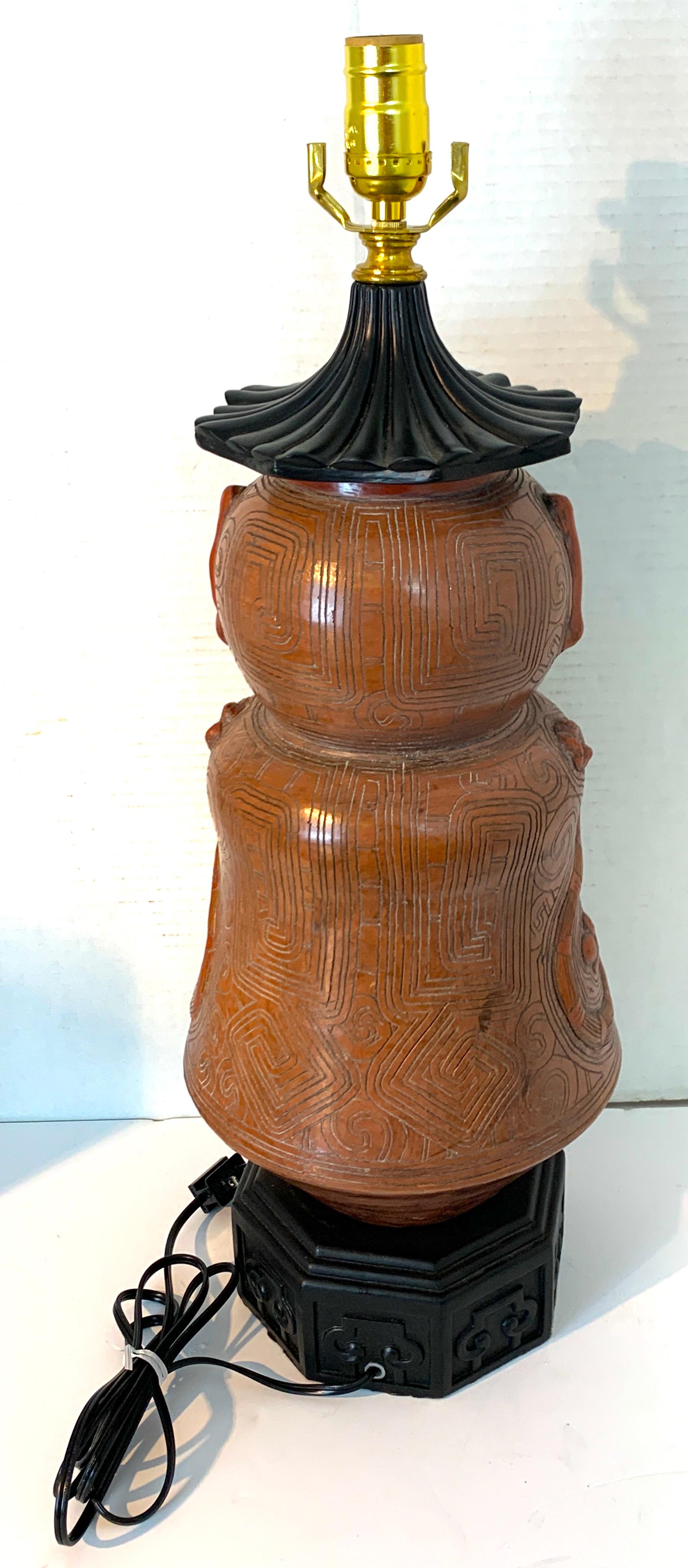 Chinoiserie Style Figural Pottery Attendant Lamp For Sale 4