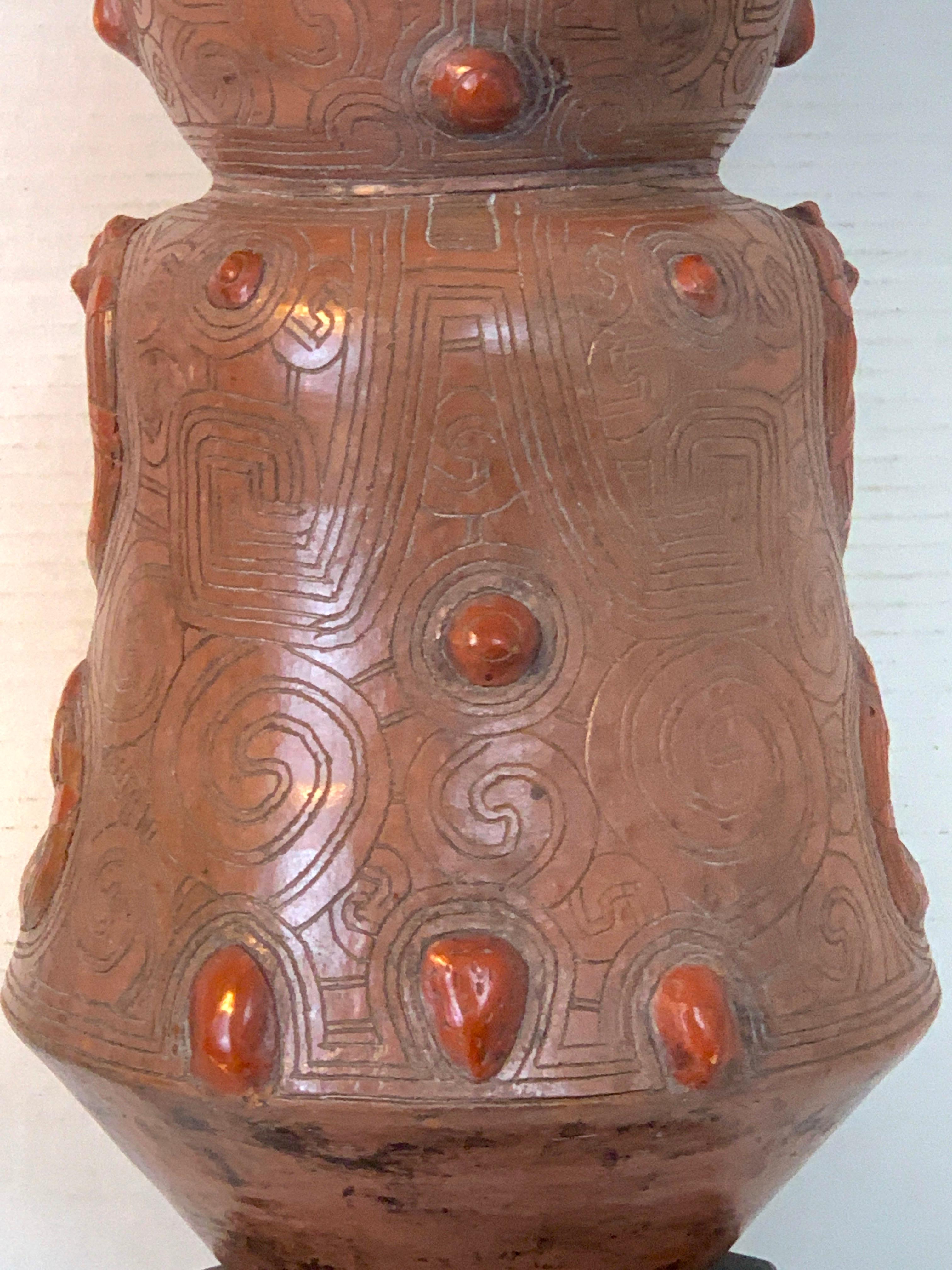 Chinoiserie Style Figural Pottery Attendant Lamp For Sale 1