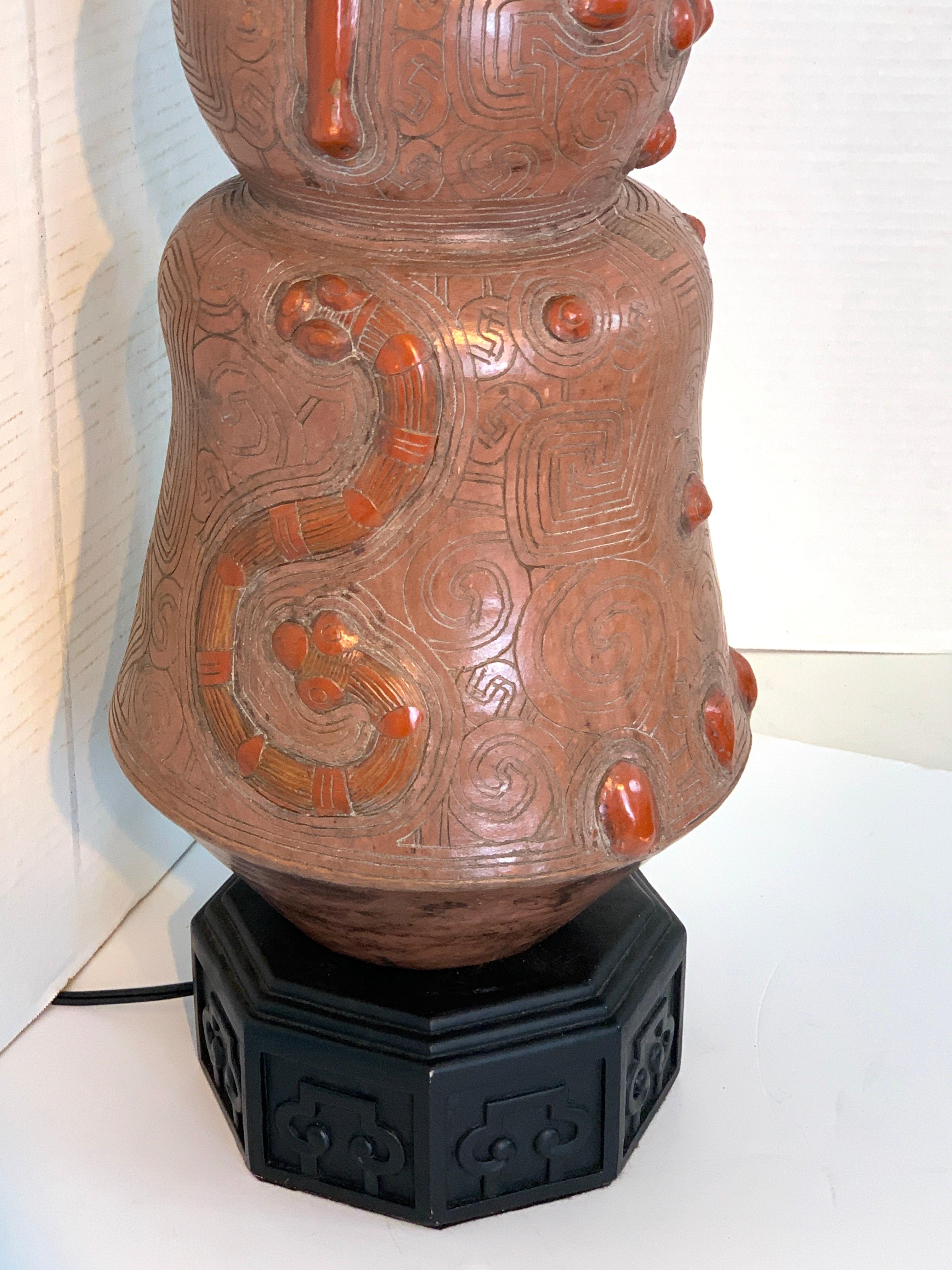 Chinoiserie Style Figural Pottery Attendant Lamp For Sale 2