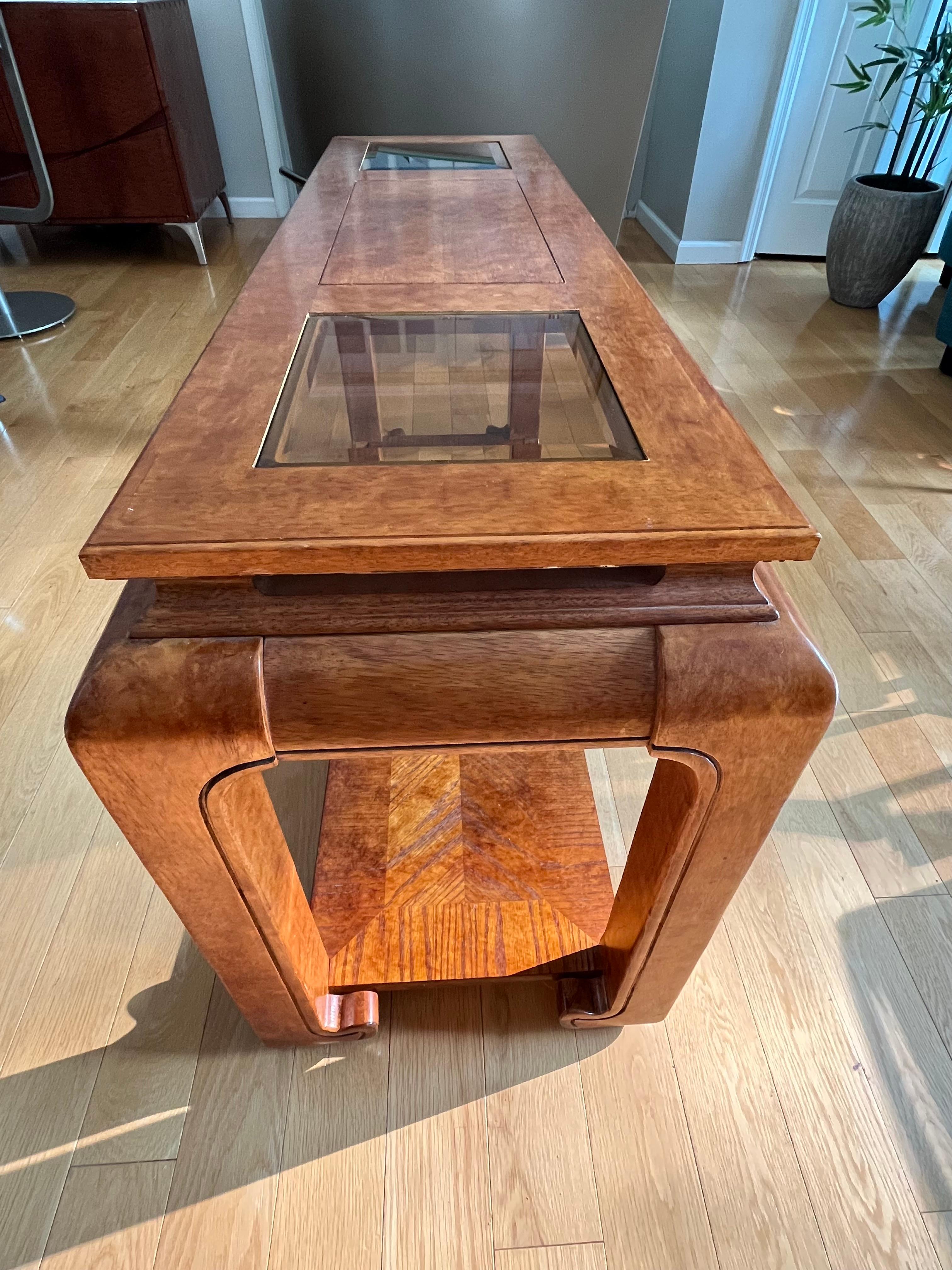 Chinoiserie Style Ming Chow Leg Console Table, Attributed to Schnadig In Good Condition For Sale In Southampton, NJ