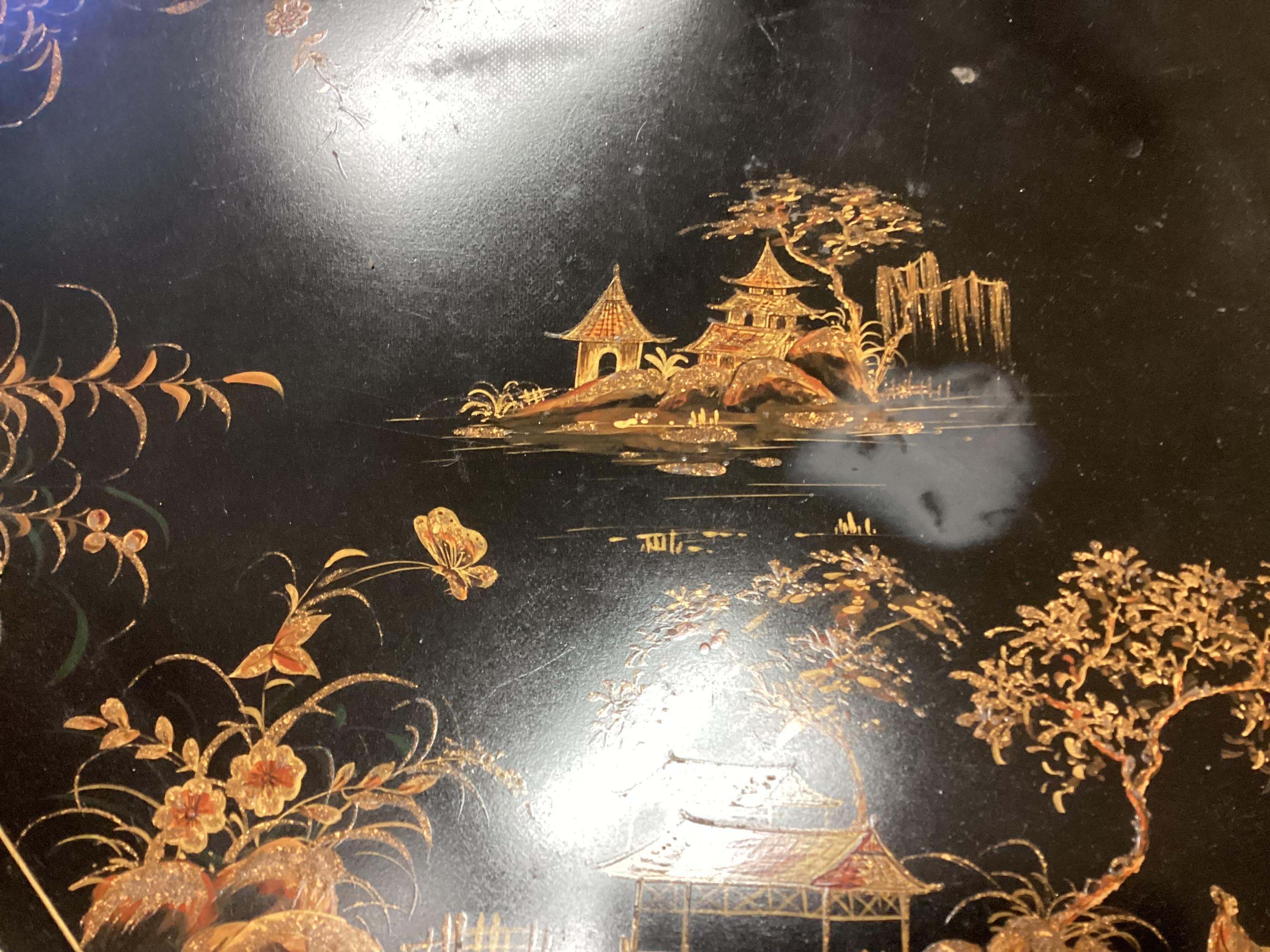 Chinoiserie Style Octagonal Accent Table For Sale 6