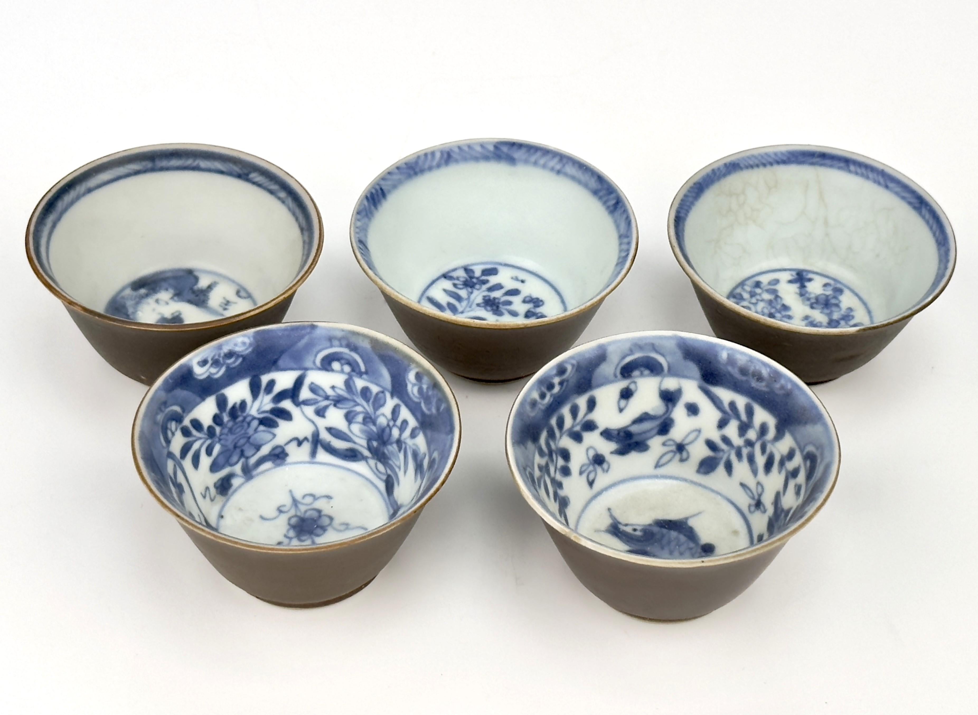 Chinoiseries Set de théières en chinoiserie Circa 1725, Dynastie Qing, règne Yongzheng en vente