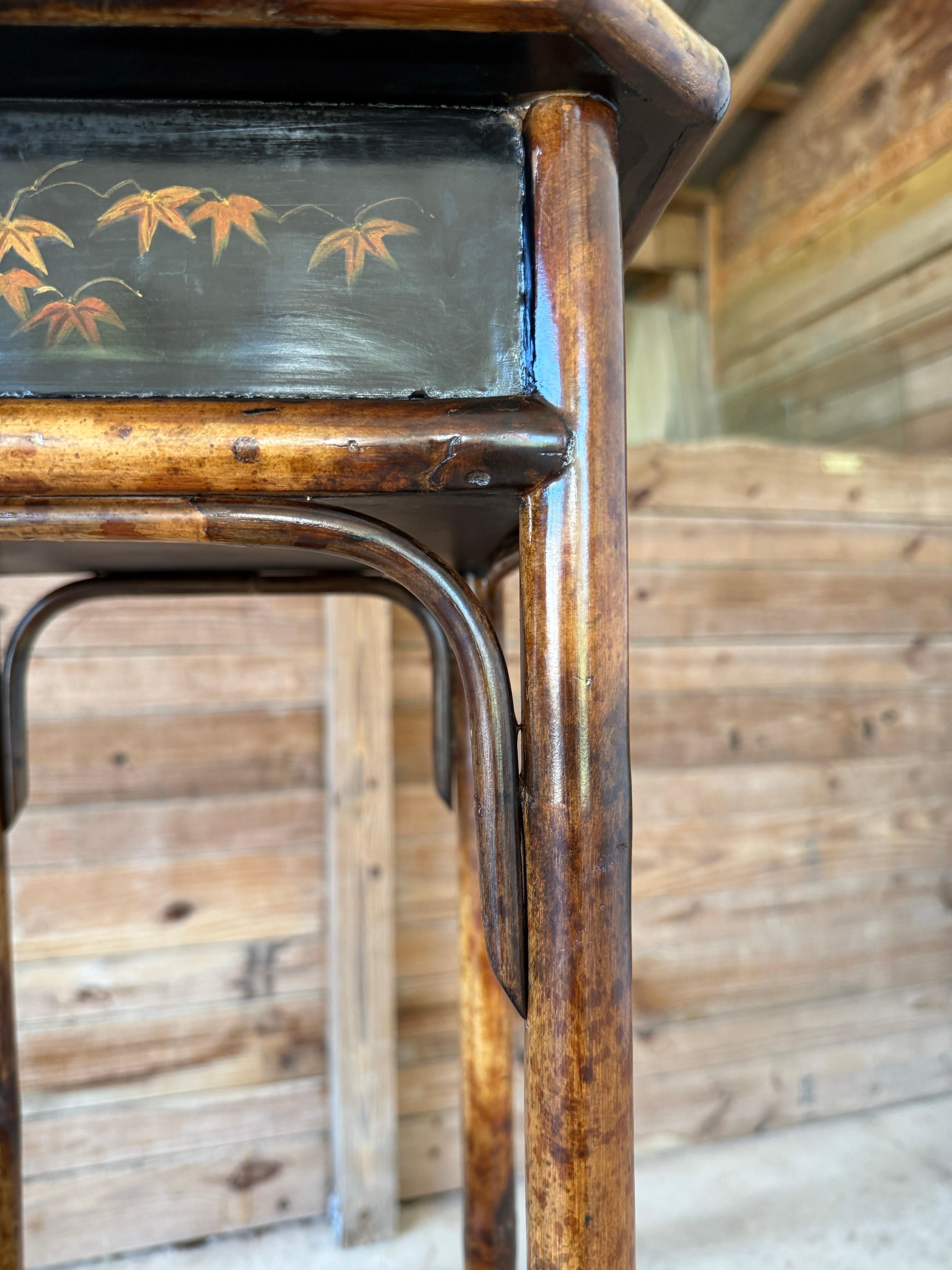 Hand-Crafted Chinoiserie Tiered Lacquered Stand in the Manner of Theodore Alexander For Sale