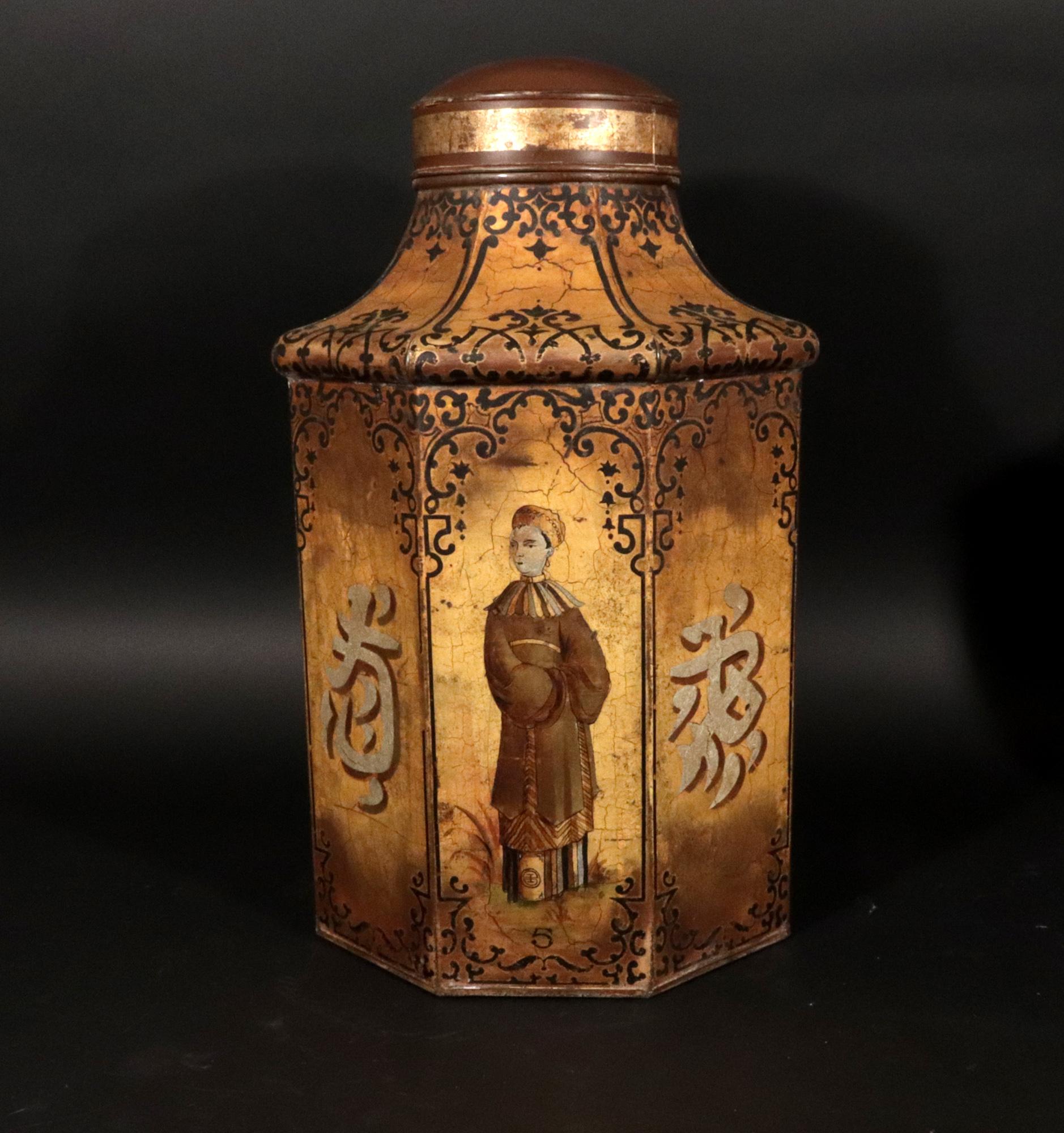 XIX secolo Barattoli da tè grandi con figure cinesi Chinoiserie Tôle in vendita