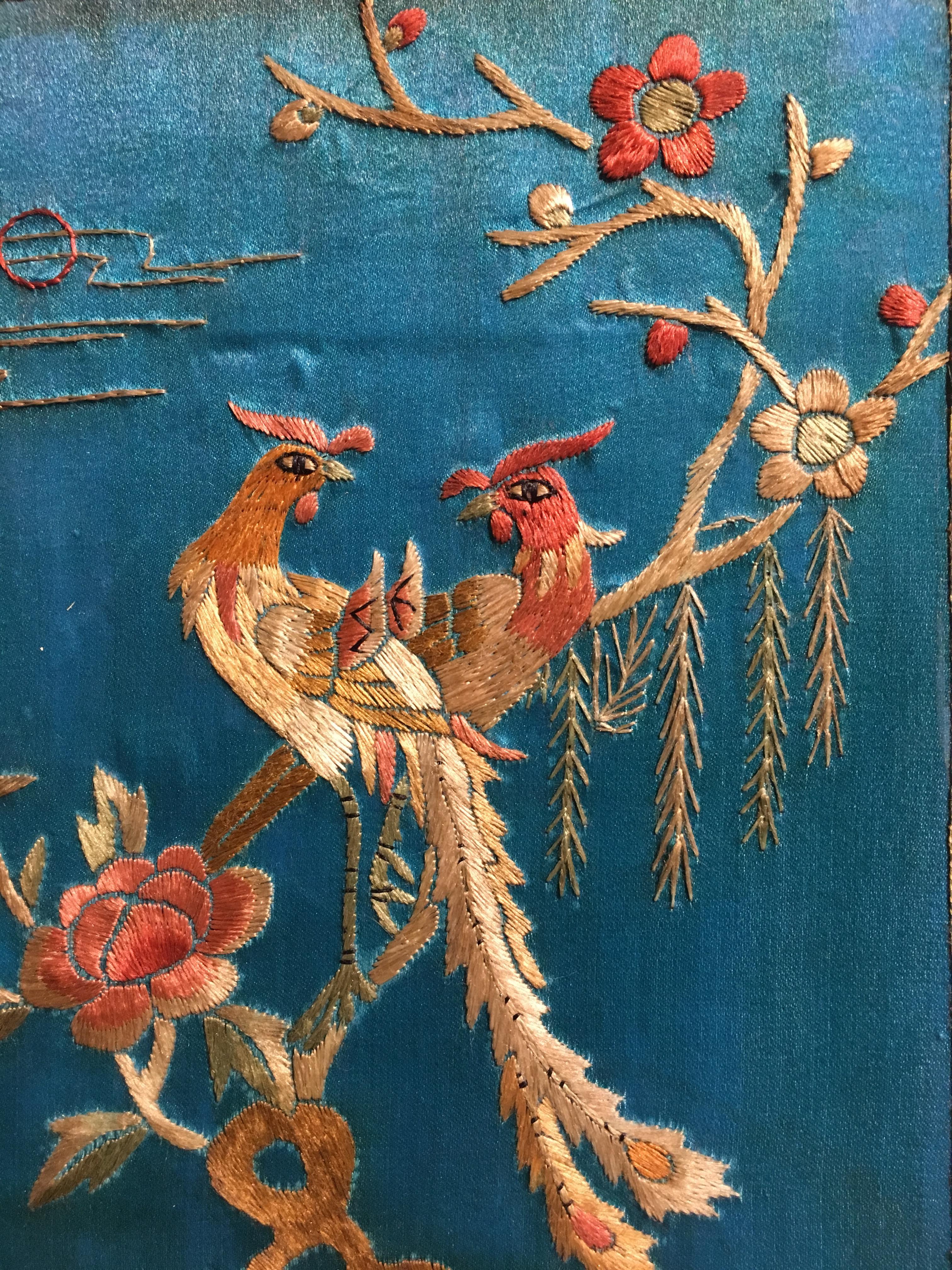 Chinoiserie Turquoise Silk Embroidered Tea Caddy, 1920s, China In Good Condition In Austin, TX