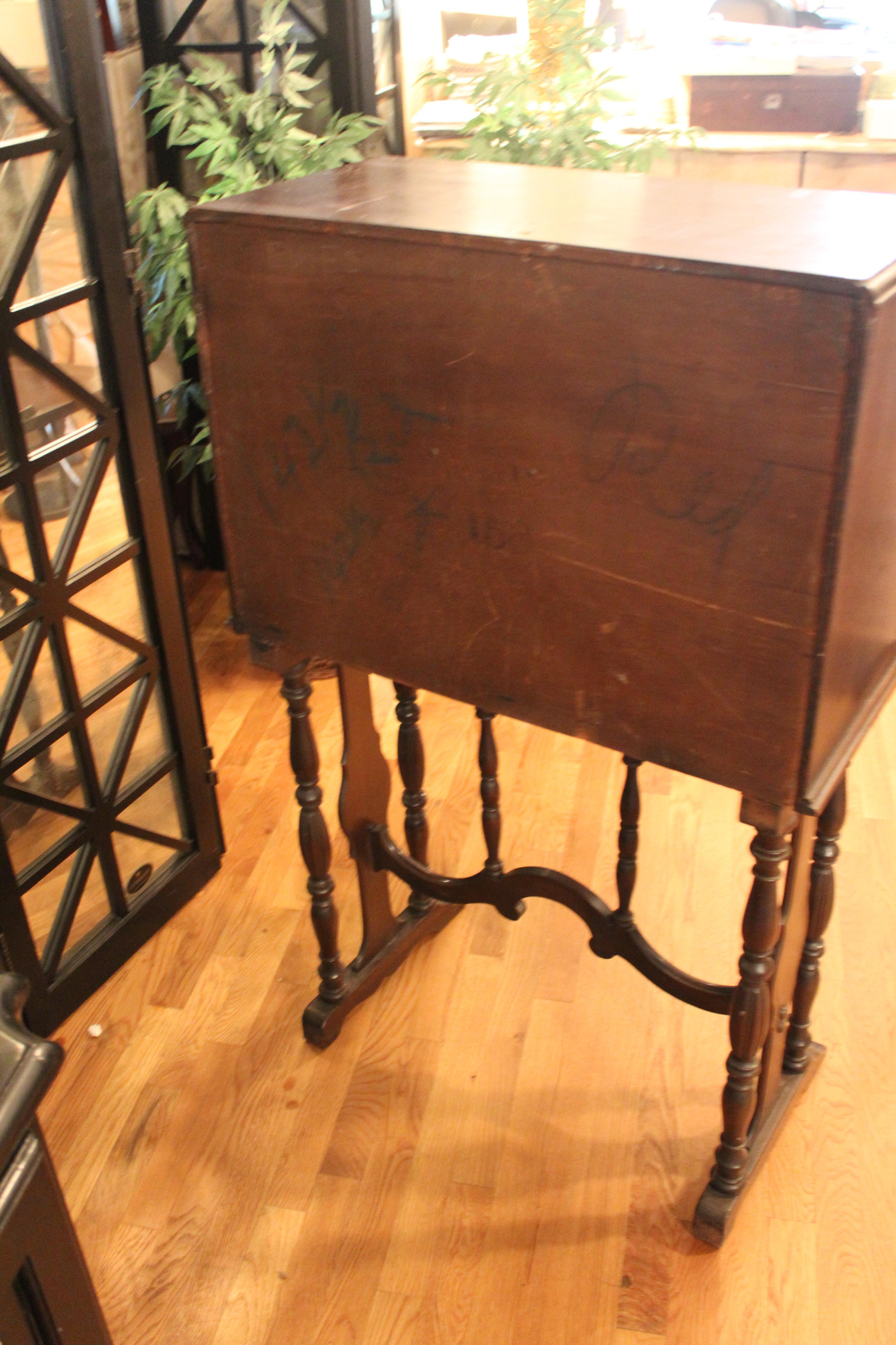 Chinoiseries Writing Desk For Sale 3