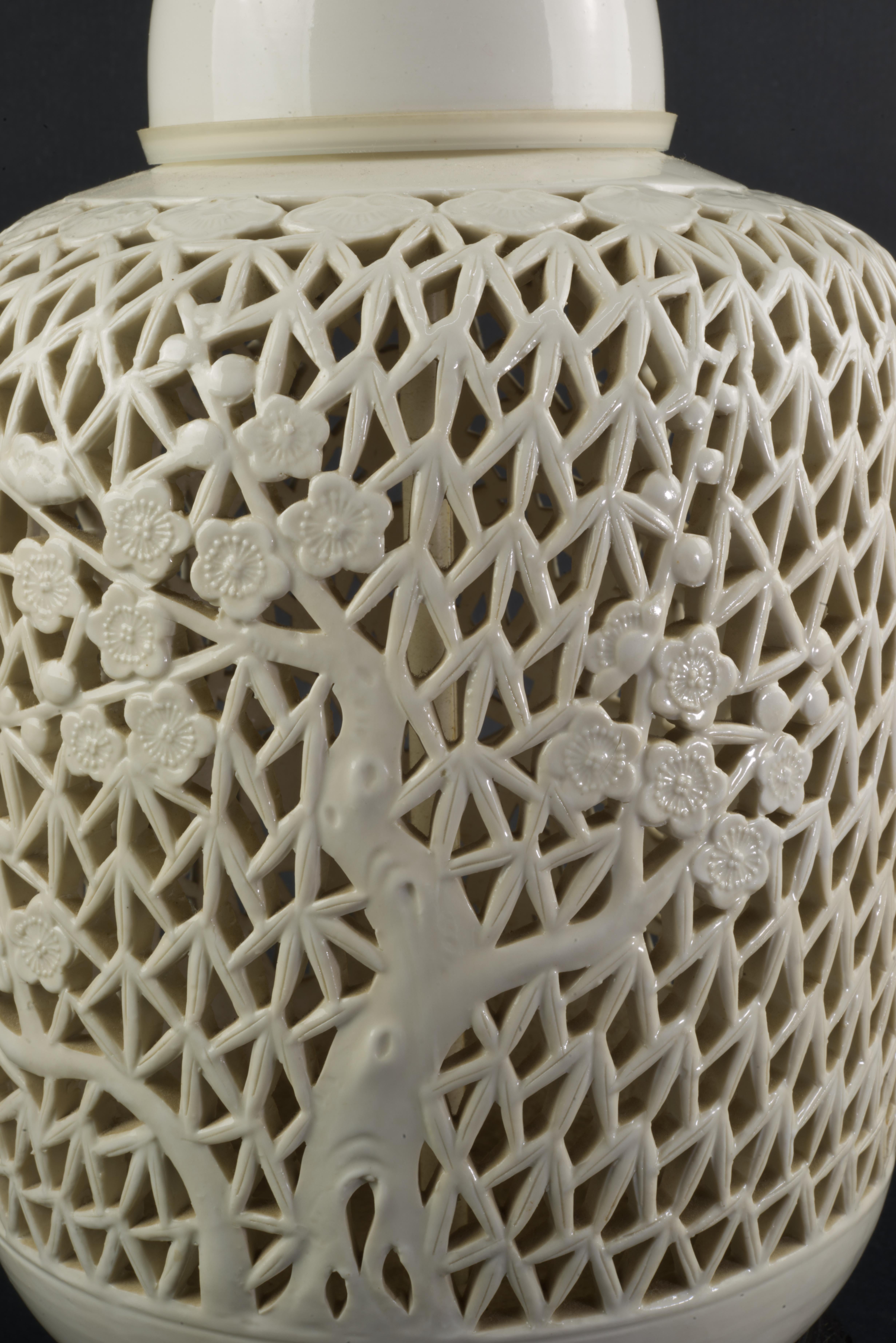 Mid Century Reticulated Porcelain Blanc De Chine Table Lamp 3