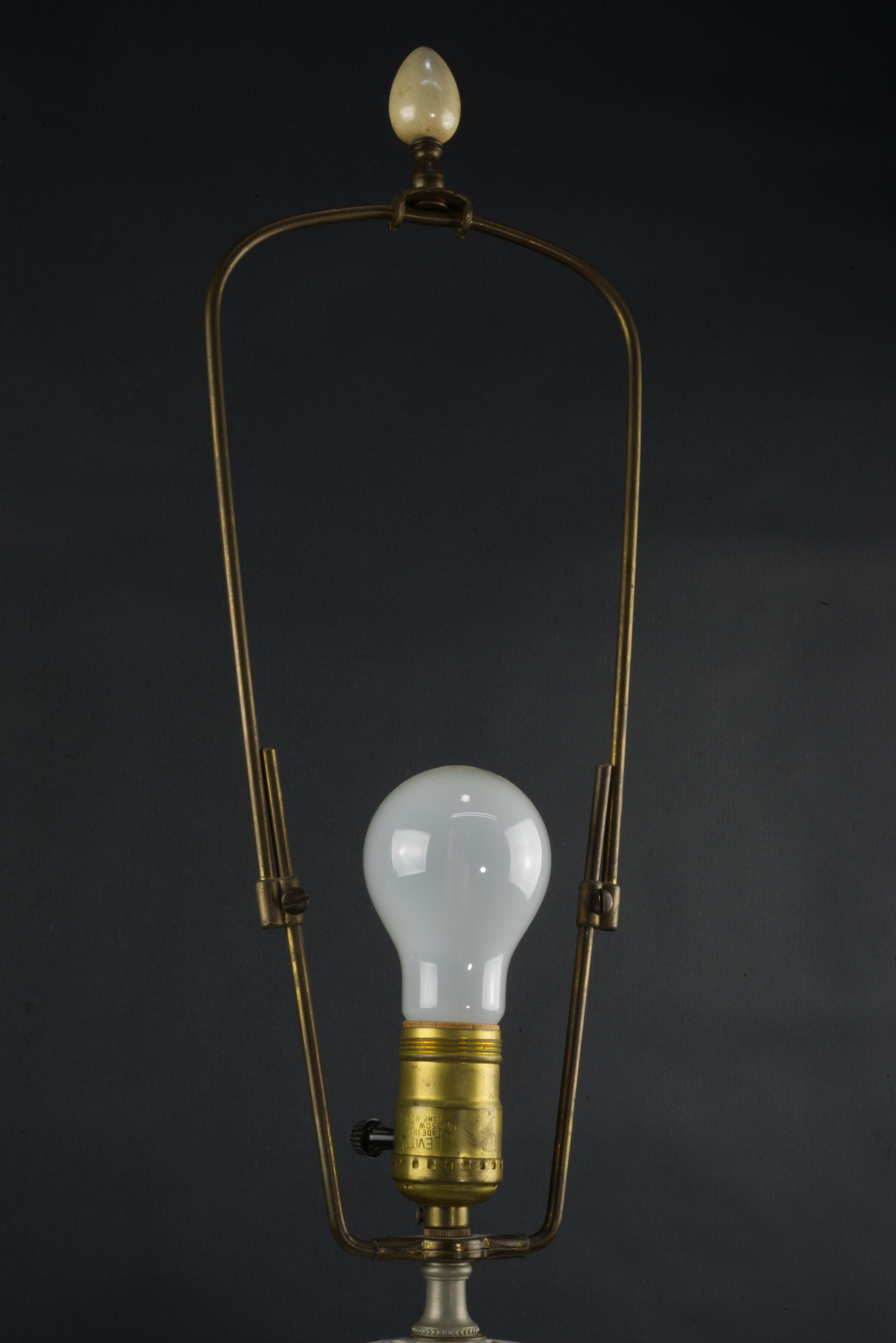 20th Century Mid Century Reticulated Porcelain Blanc De Chine Table Lamp