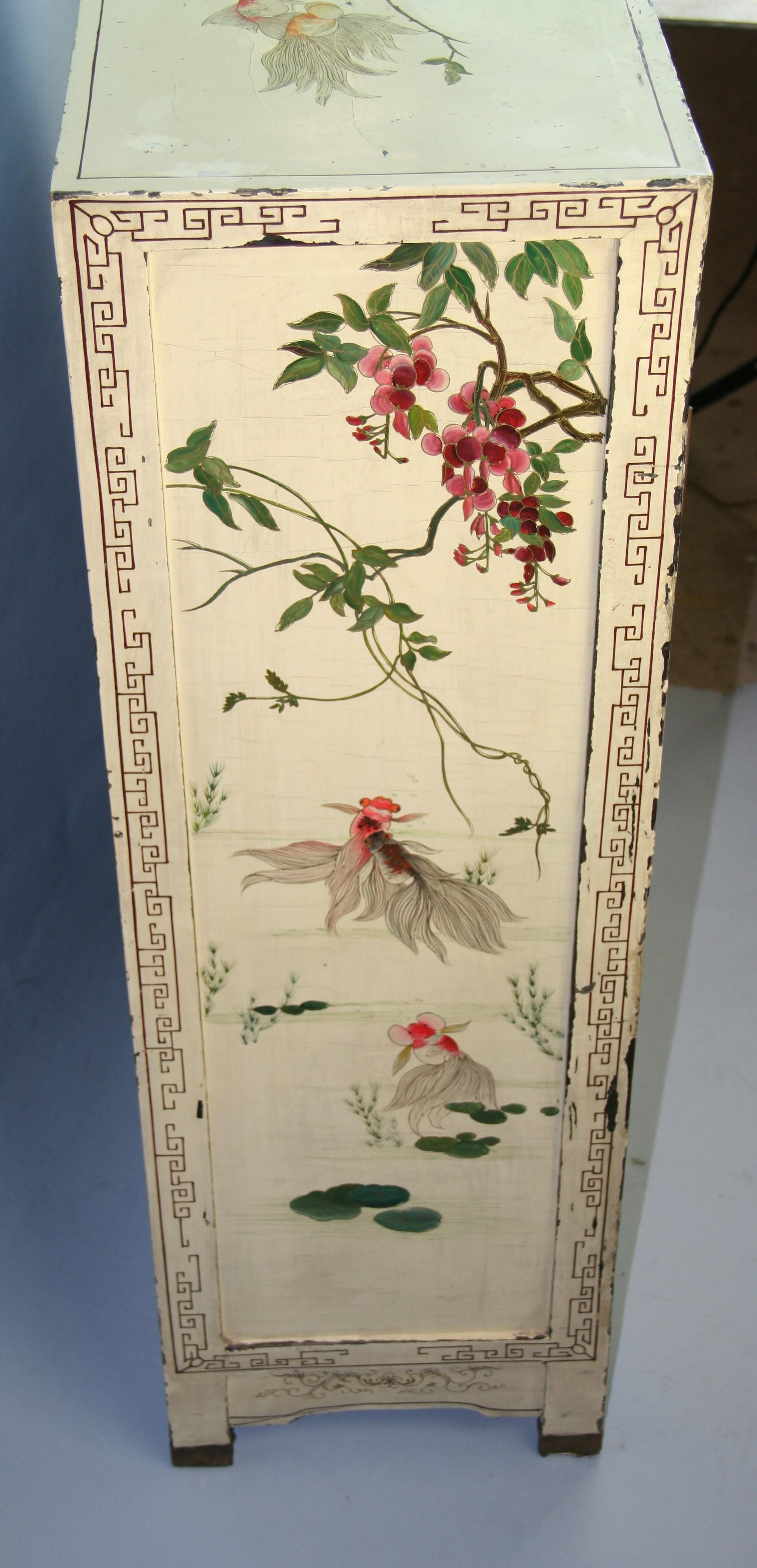 Chinoiserie Hand Painted Cabinet/Bar For Sale 6
