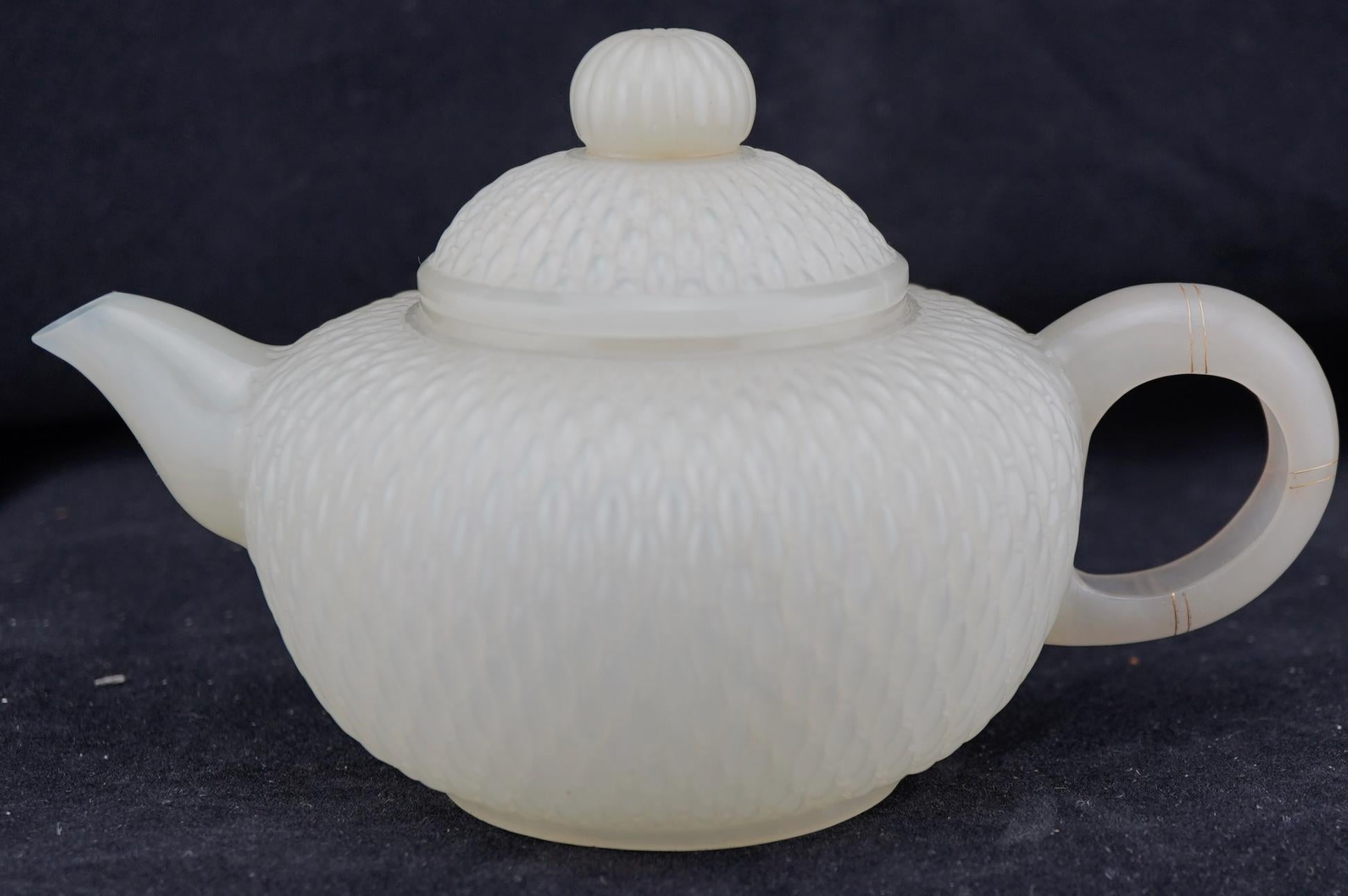 Chinese Chinse Jade Basketweave Pattern Teapot early Qing Dynasty/ For Sale