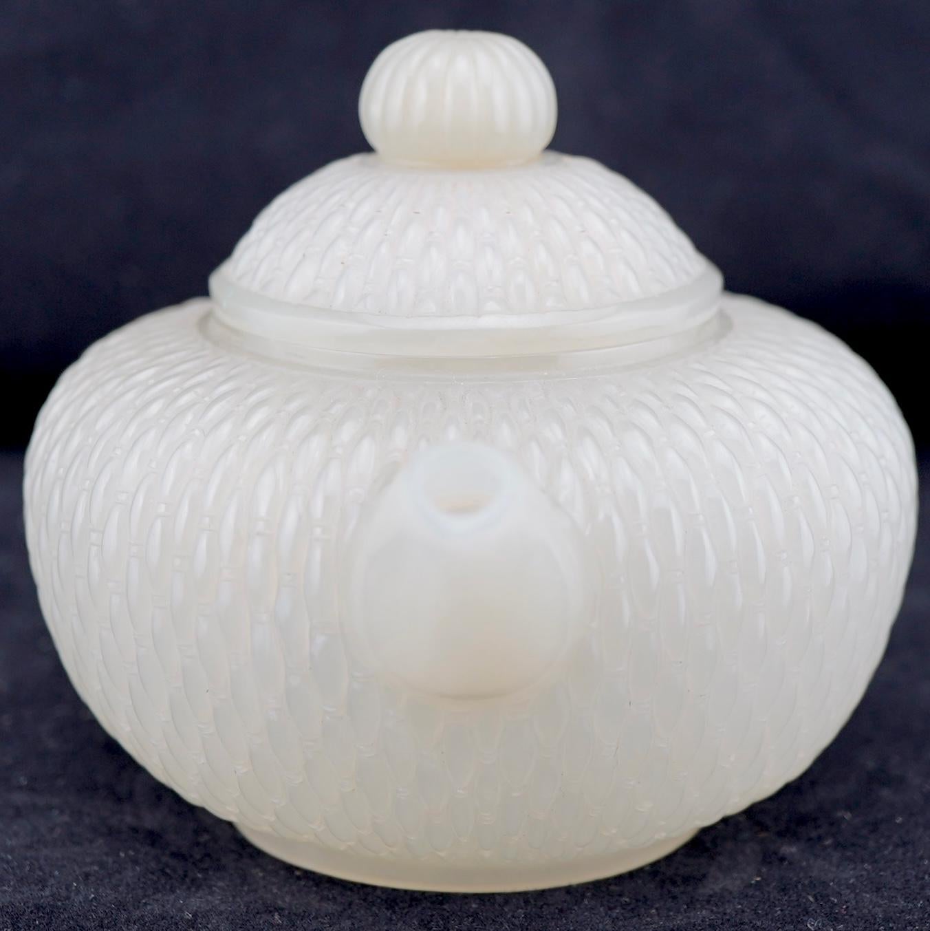 Carved Chinse Jade Basketweave Pattern Teapot early Qing Dynasty/ For Sale