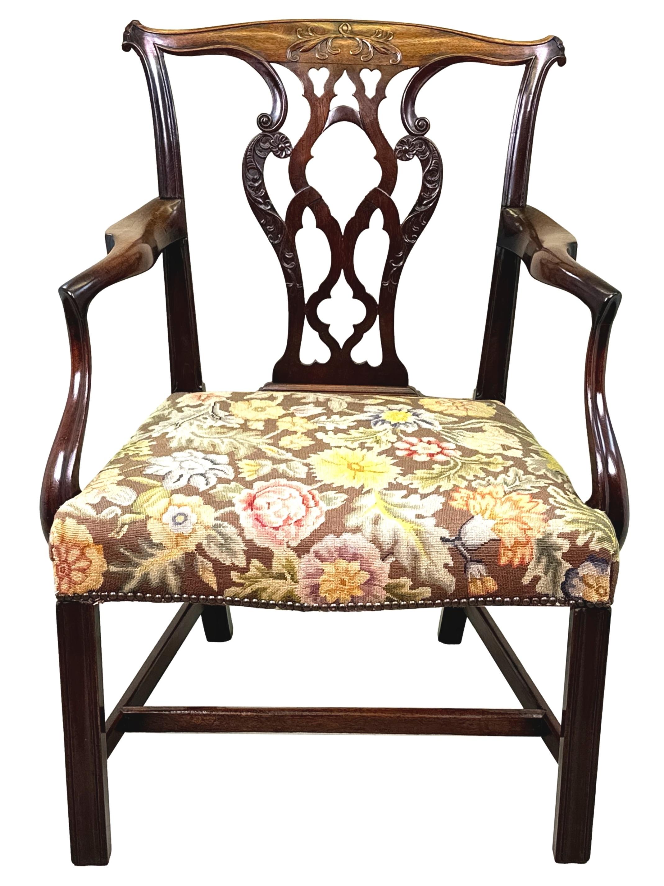 Chippendale 18th Century Mahogany Carver Armchair For Sale 6