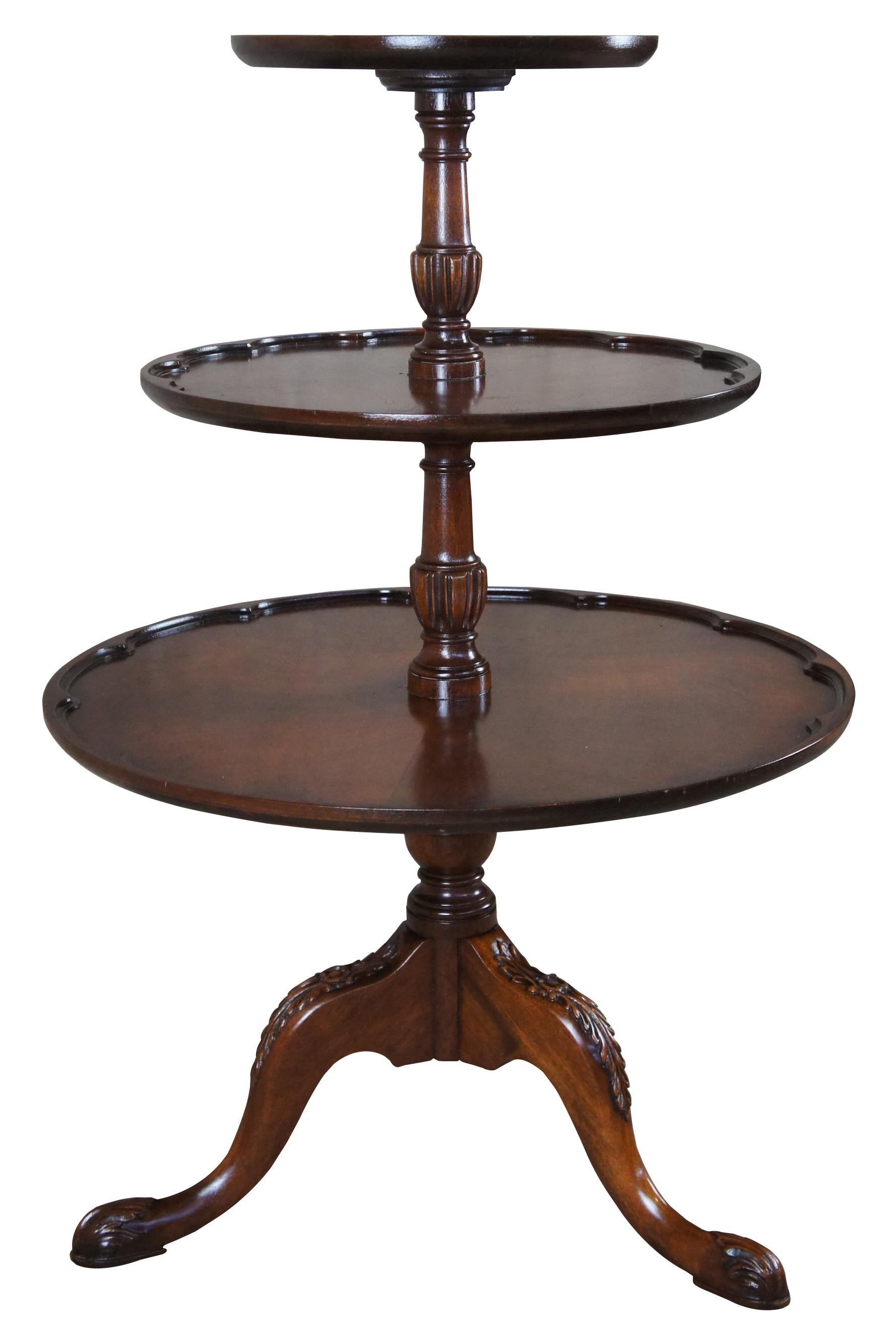 3 tier pie crust table