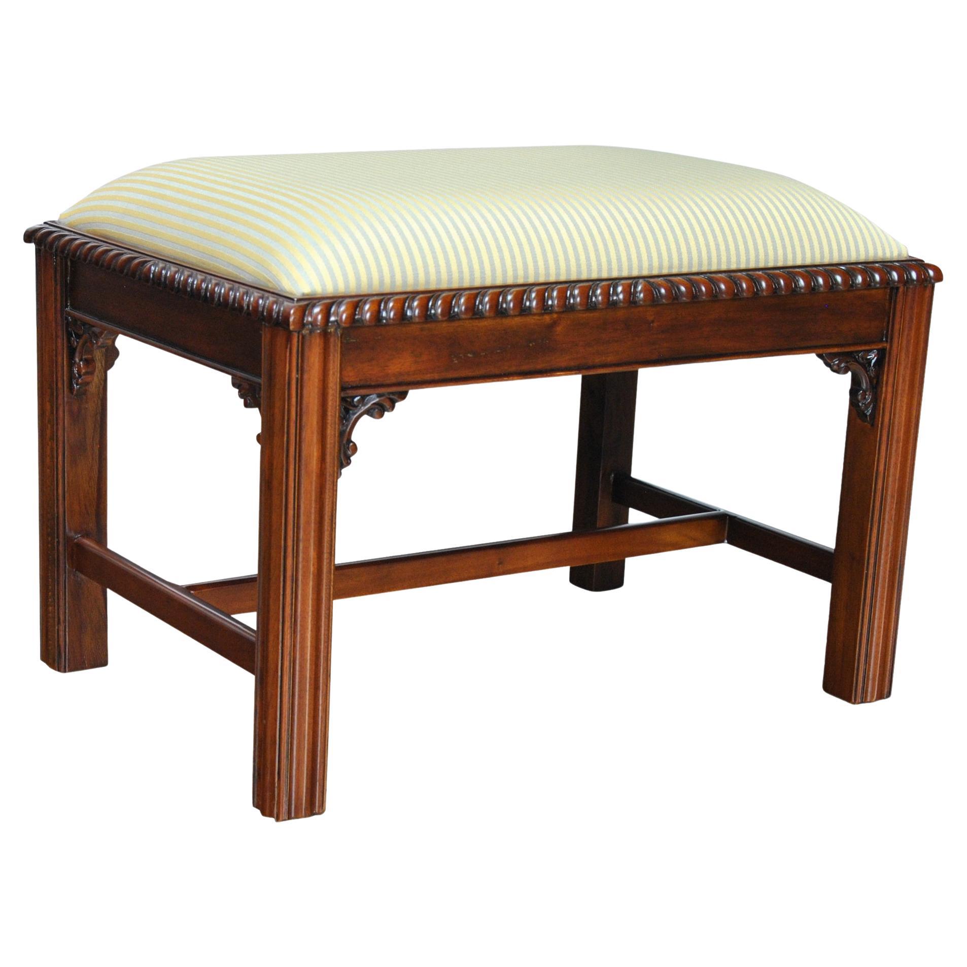 Chippendale Bench with Cross Stretchers 