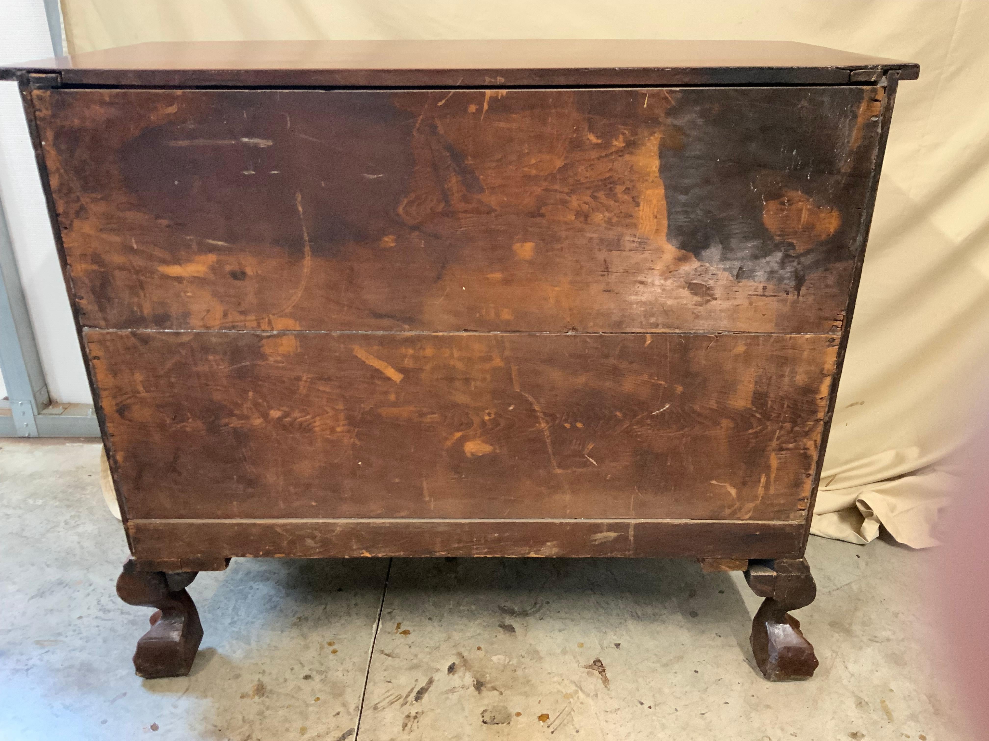 Mogano Cassapanca Chippendale Bow Front in vendita