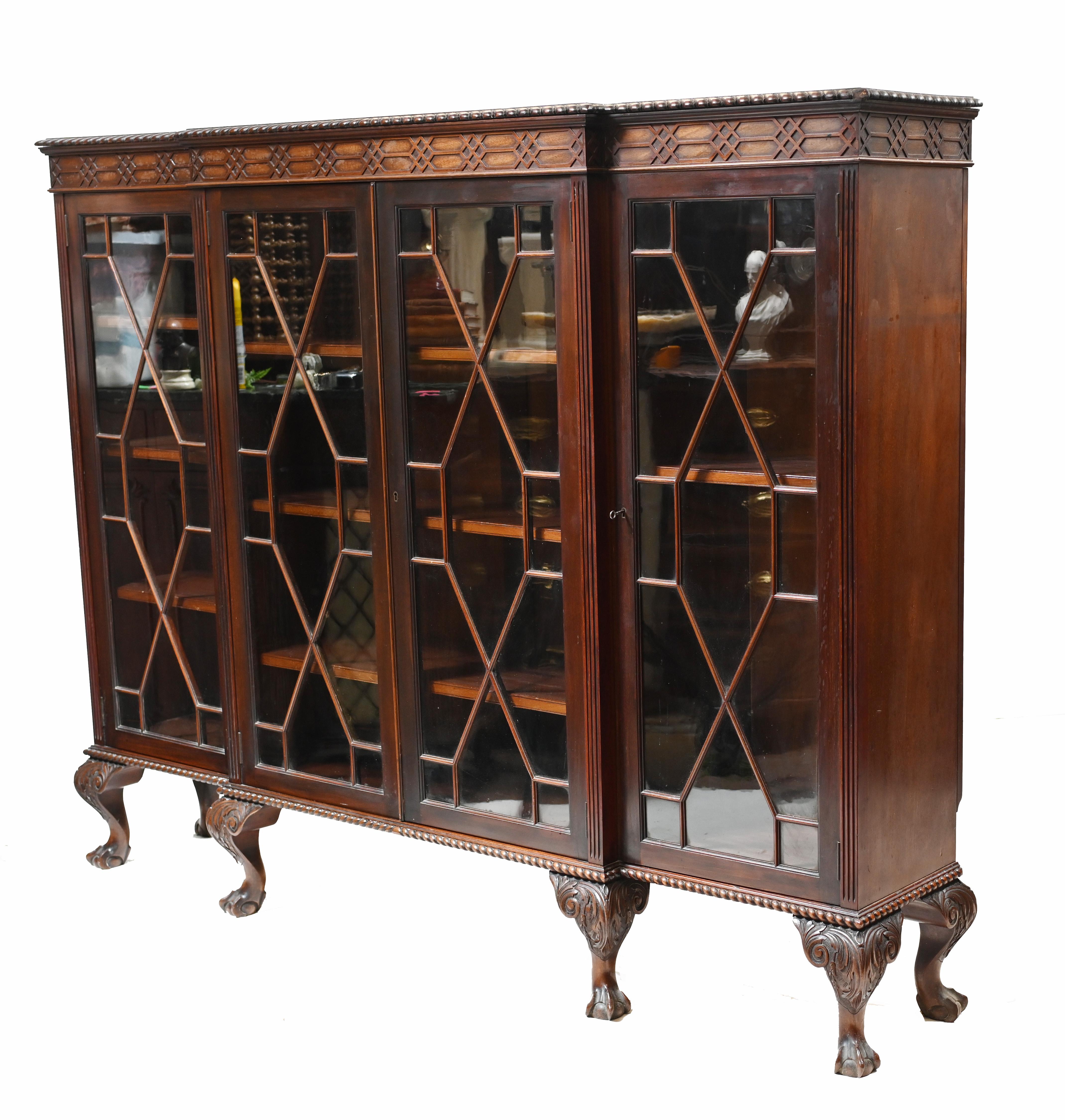 Chippendale Cabinet Mahogany Breakfront Glass Fronted 3