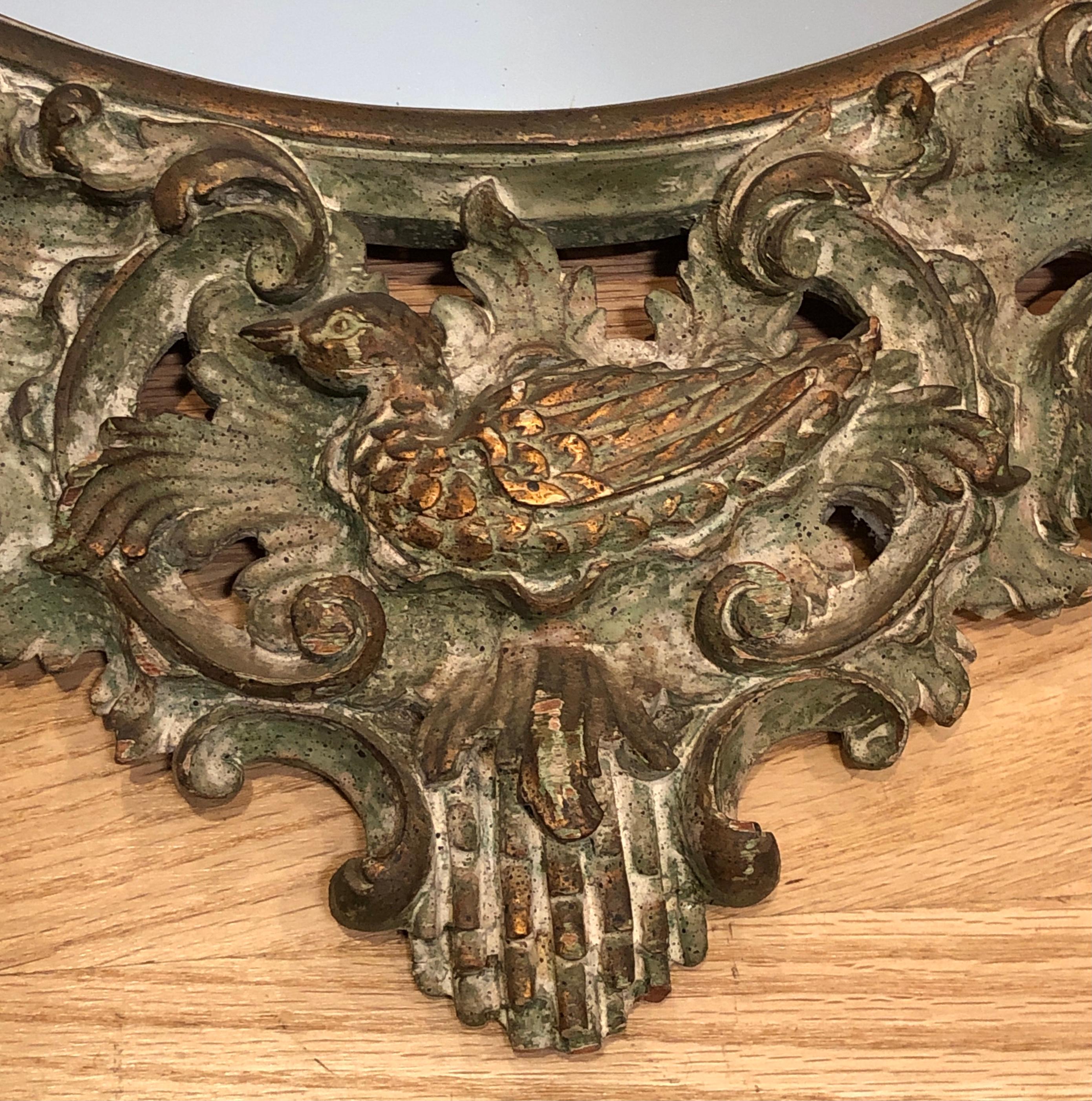 Bois Miroir Chippendale sculpté, doré et peint avec oiseau Ho en vente
