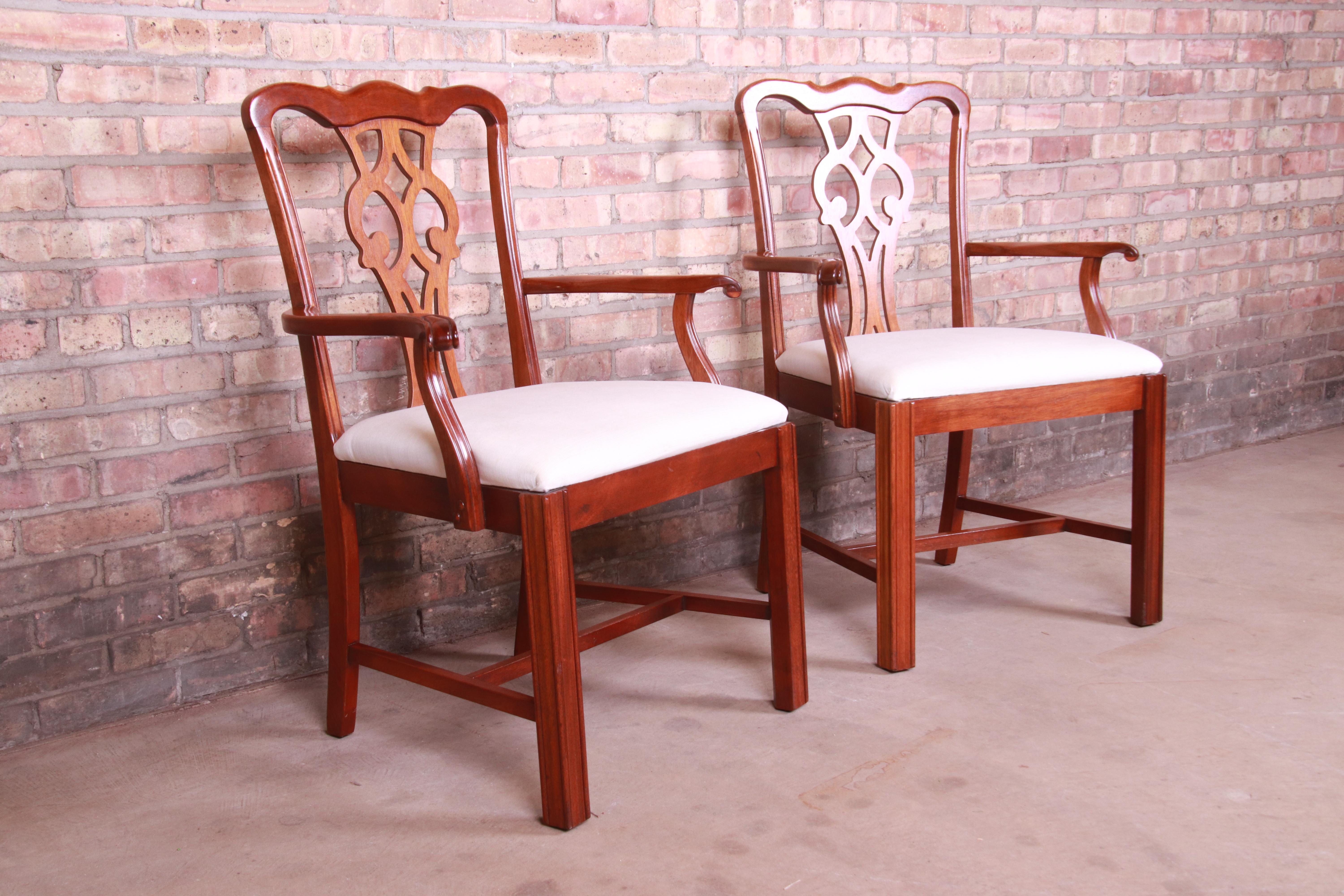 Chippendale Carved Mahogany Dining Armchairs, Pair In Good Condition For Sale In South Bend, IN