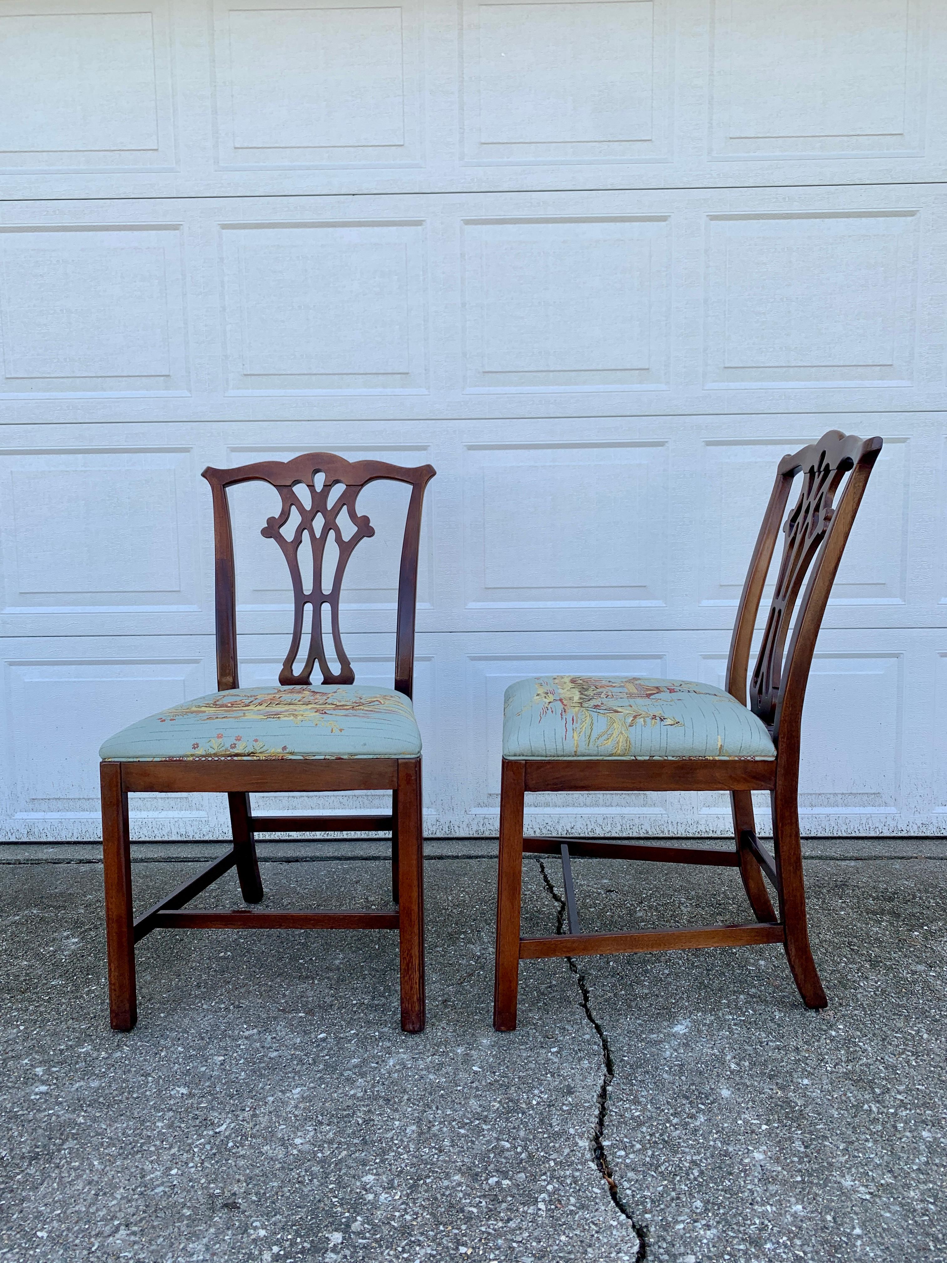 20th Century Chippendale Carved Mahogany Dining Chairs, Set of Six For Sale