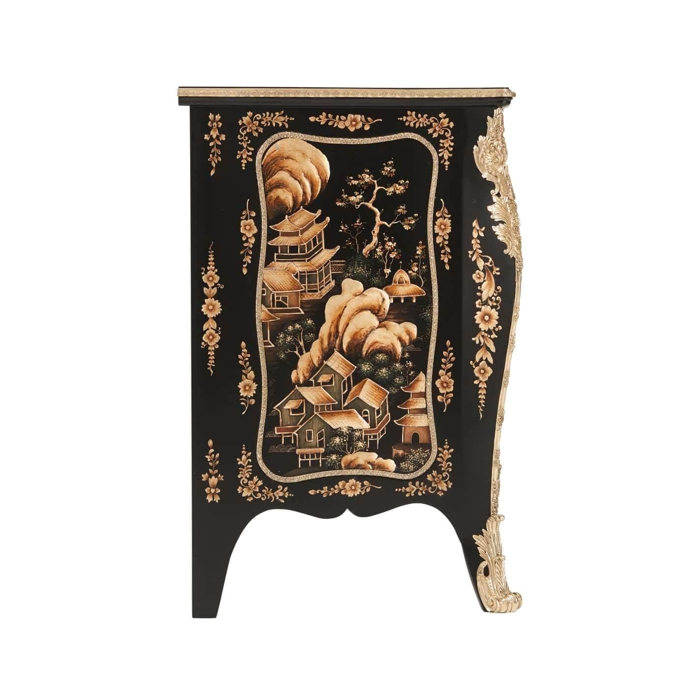 Chippendale Chinoiserie Cabinet 1
