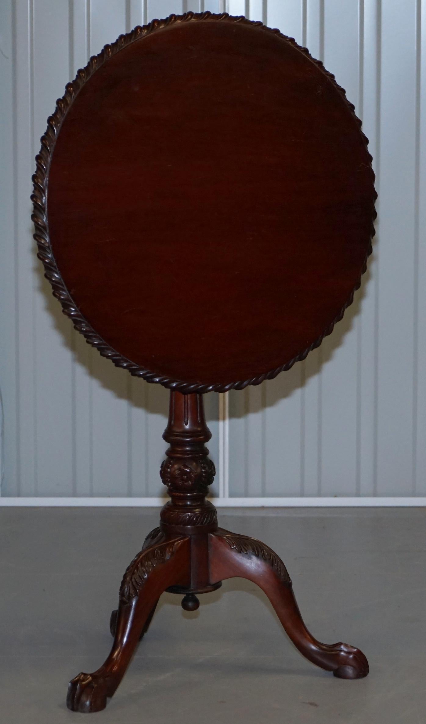 Chippendale Klaue & Kugelfüße 18. Jahrhundert Stil Dreibein Tilt Top Tisch Birdcage im Angebot 5