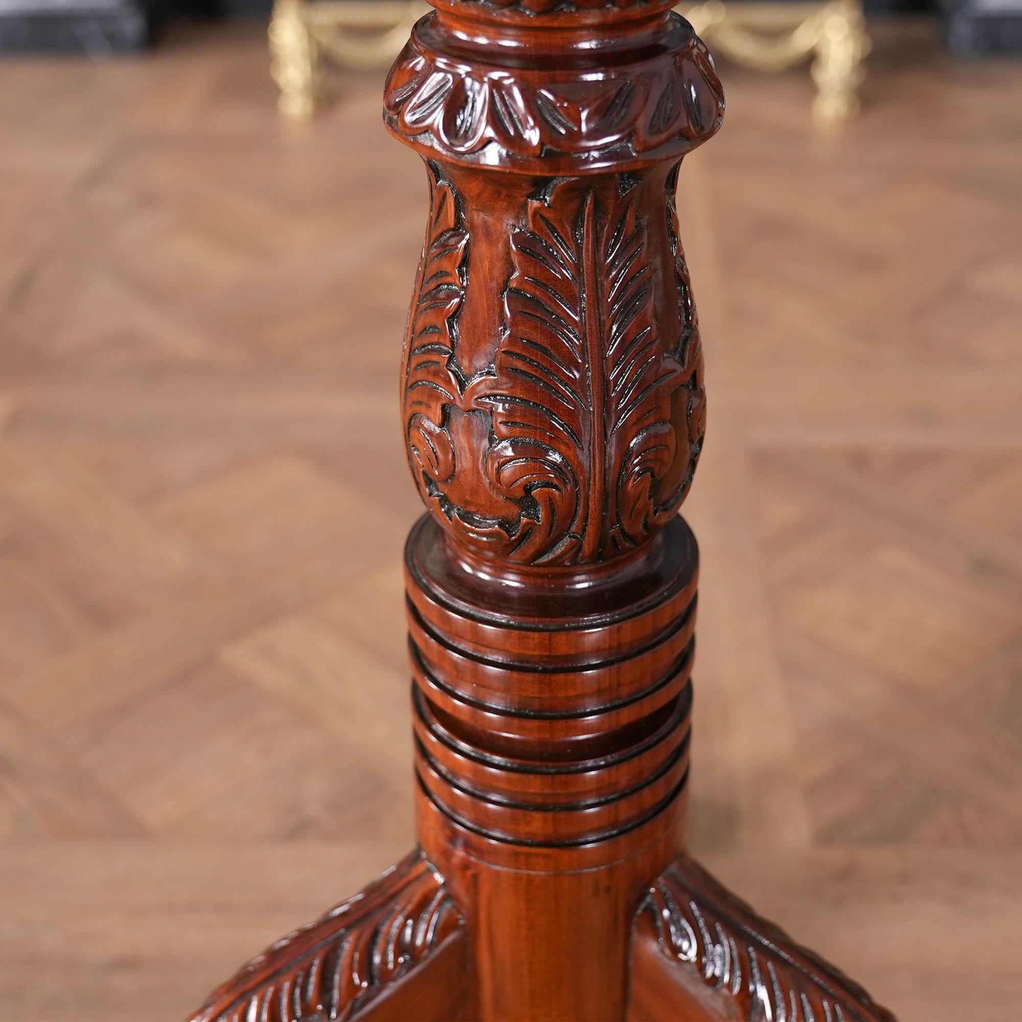 XXIe siècle et contemporain Tree de manteau Chippendale en vente