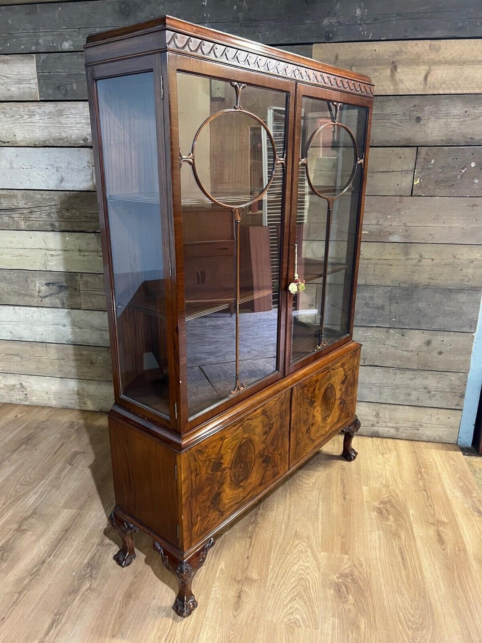 Chippendale Display Cabinet Bookcase Walnut Antique 1900 For Sale 3