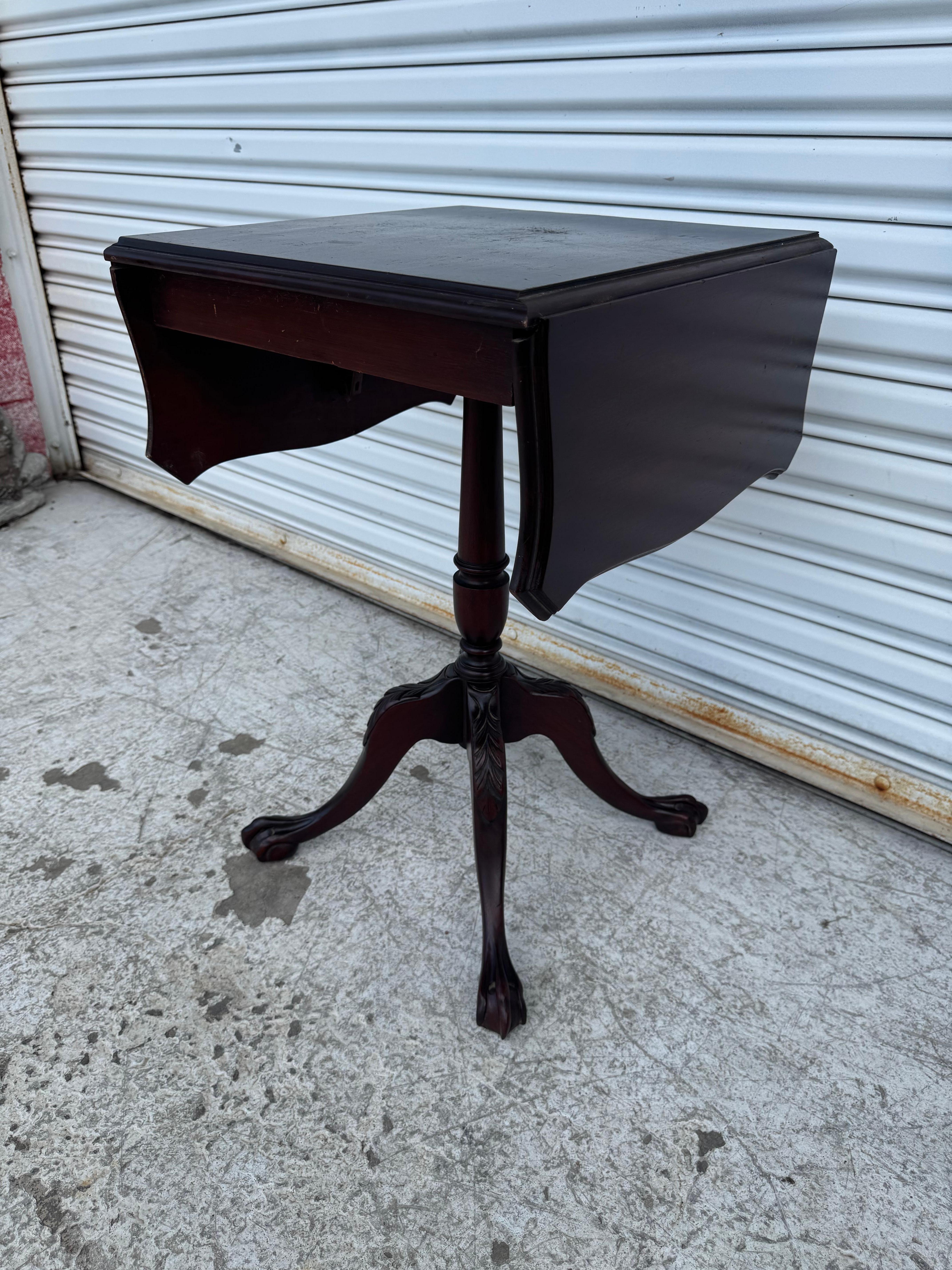 Chippendale Drop Leaf Table For Sale 1