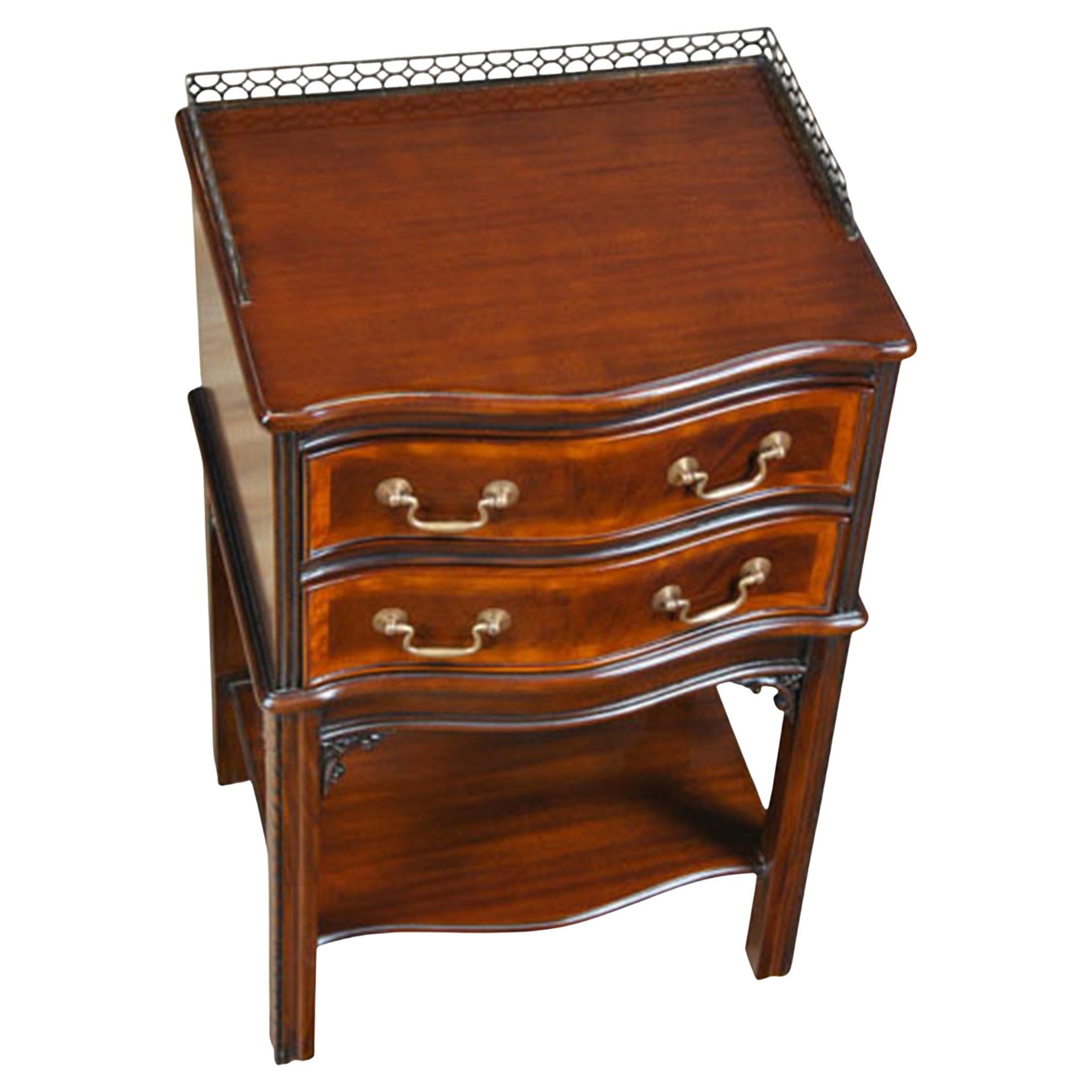 Chippendale End Table